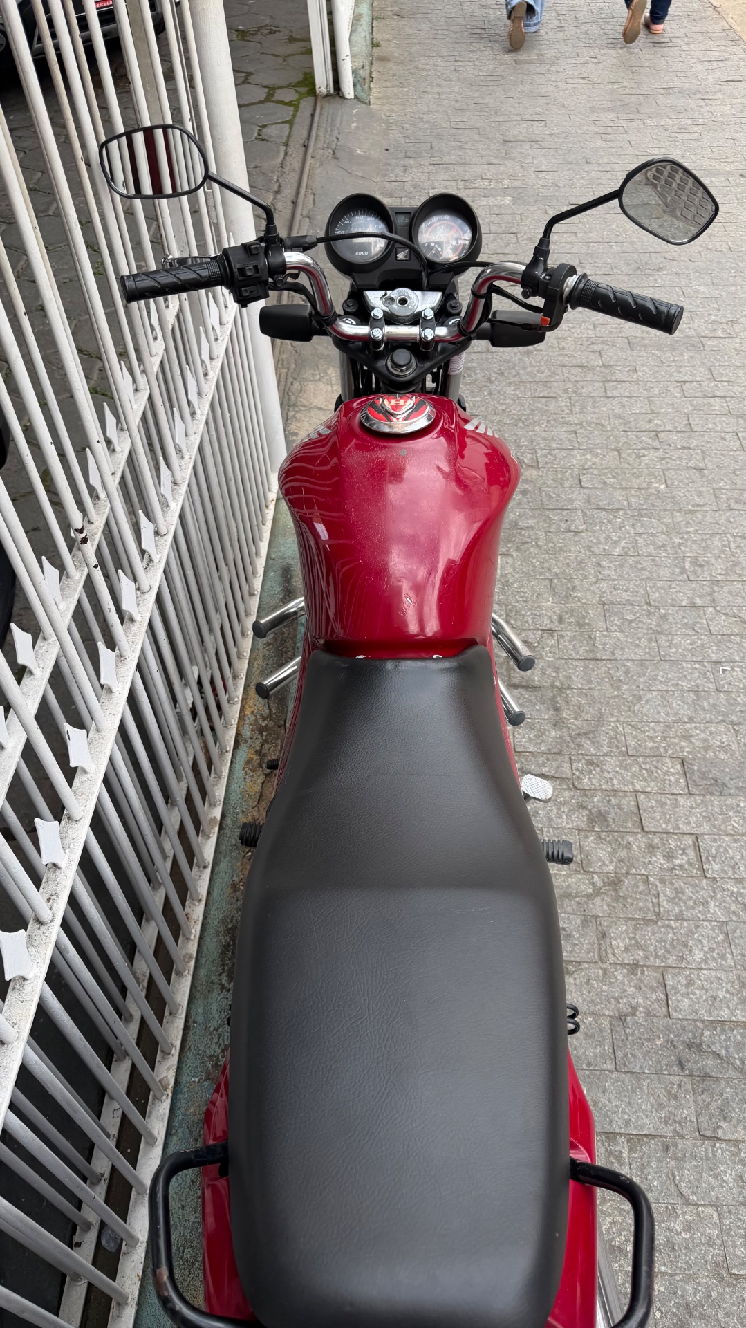 CG TITAN 150 ES 2008 - foto 6