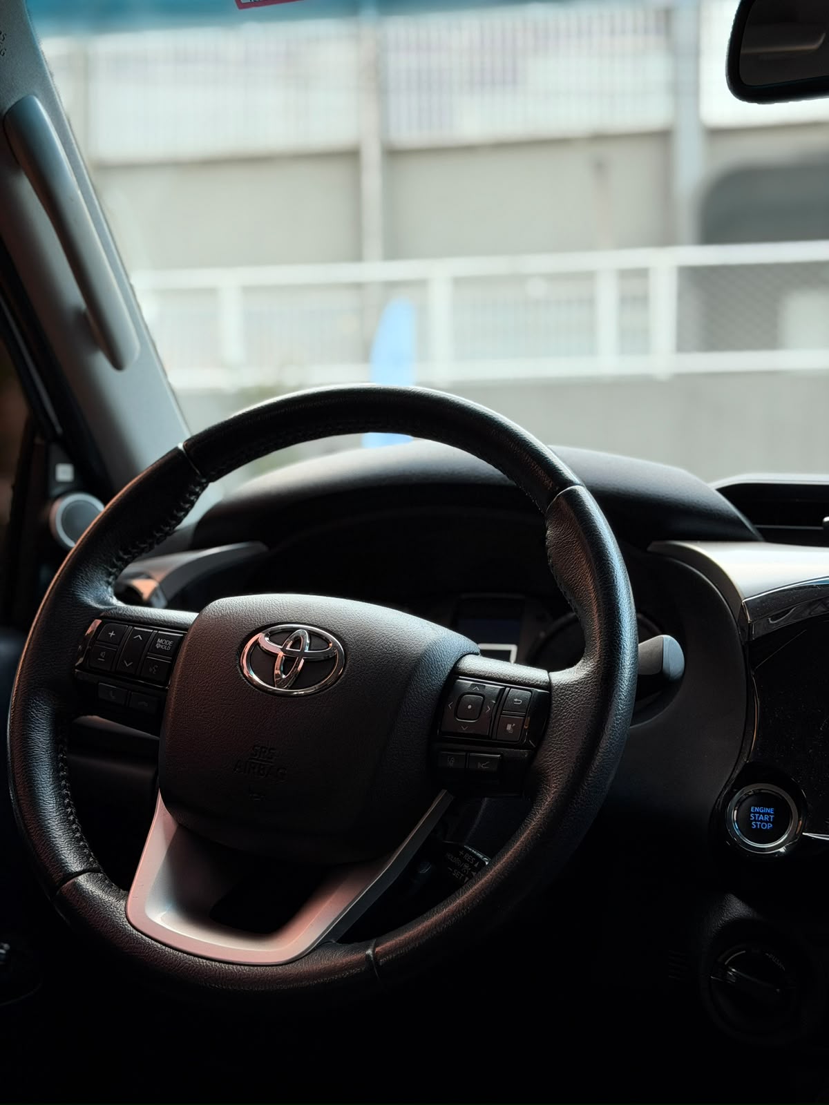 TOYOTA HILLUX 2024 - Foto 14