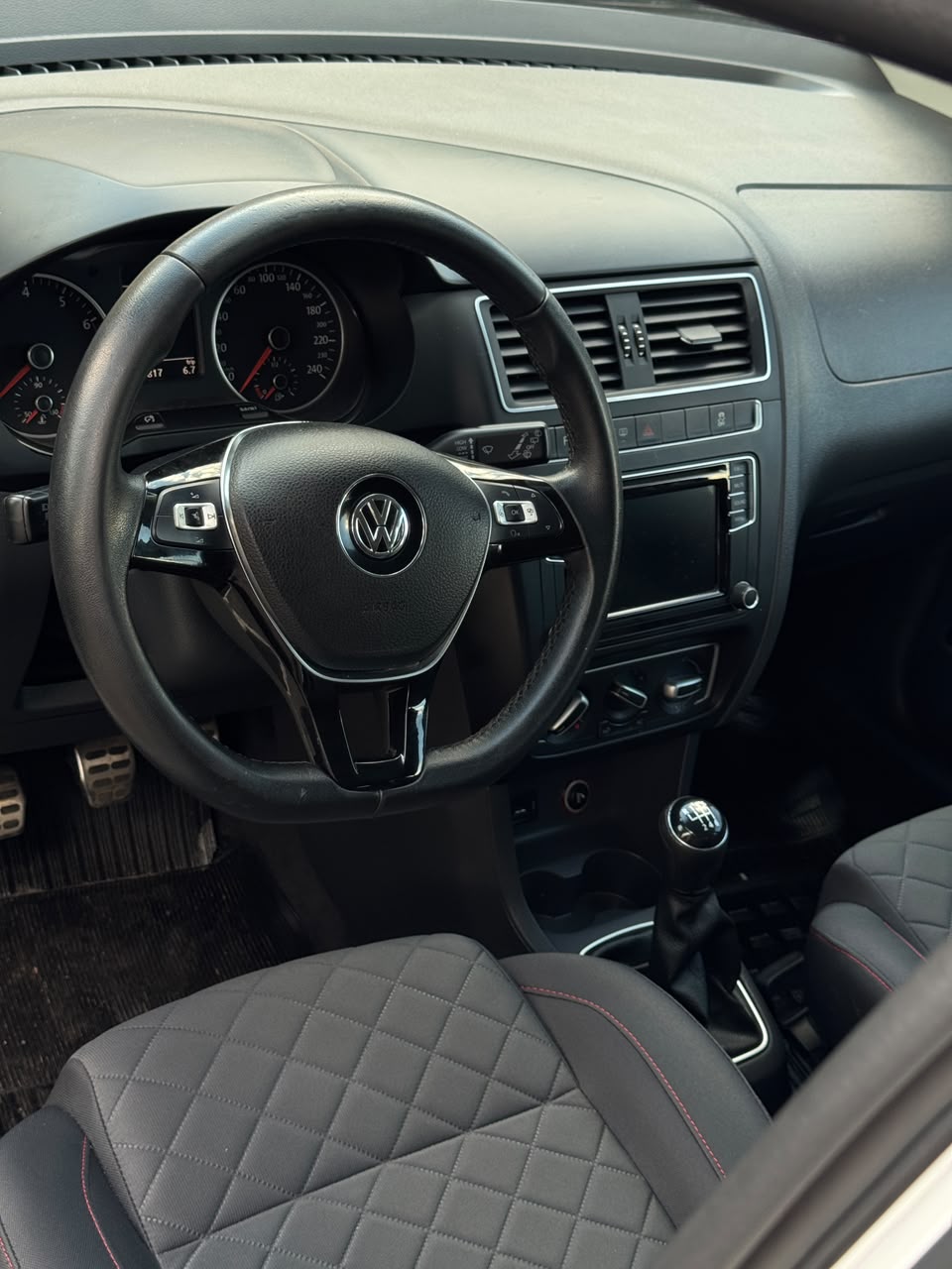 VOLKSWAGEN FOX 2017 - Foto 7