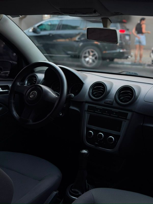 VOLKSWAGEN GOL 2010 - Foto 7