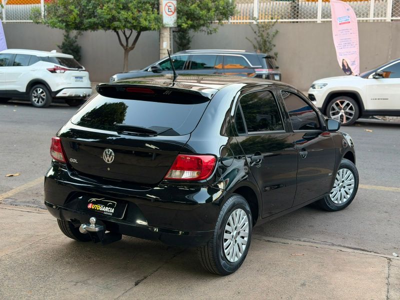 VOLKSWAGEN GOL 2010 - Foto 10