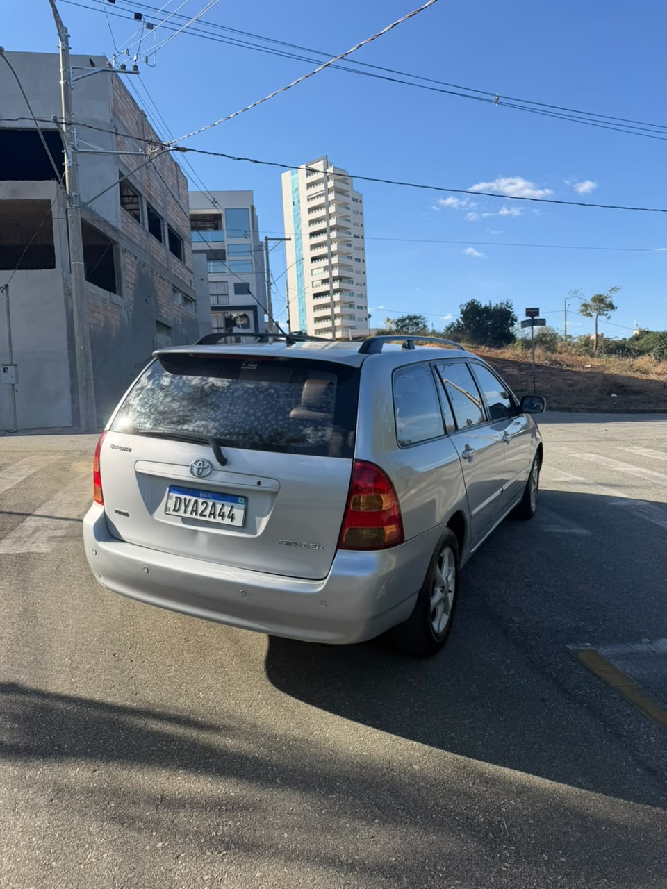 TOYOTA COROLLA FIELDER - foto 5