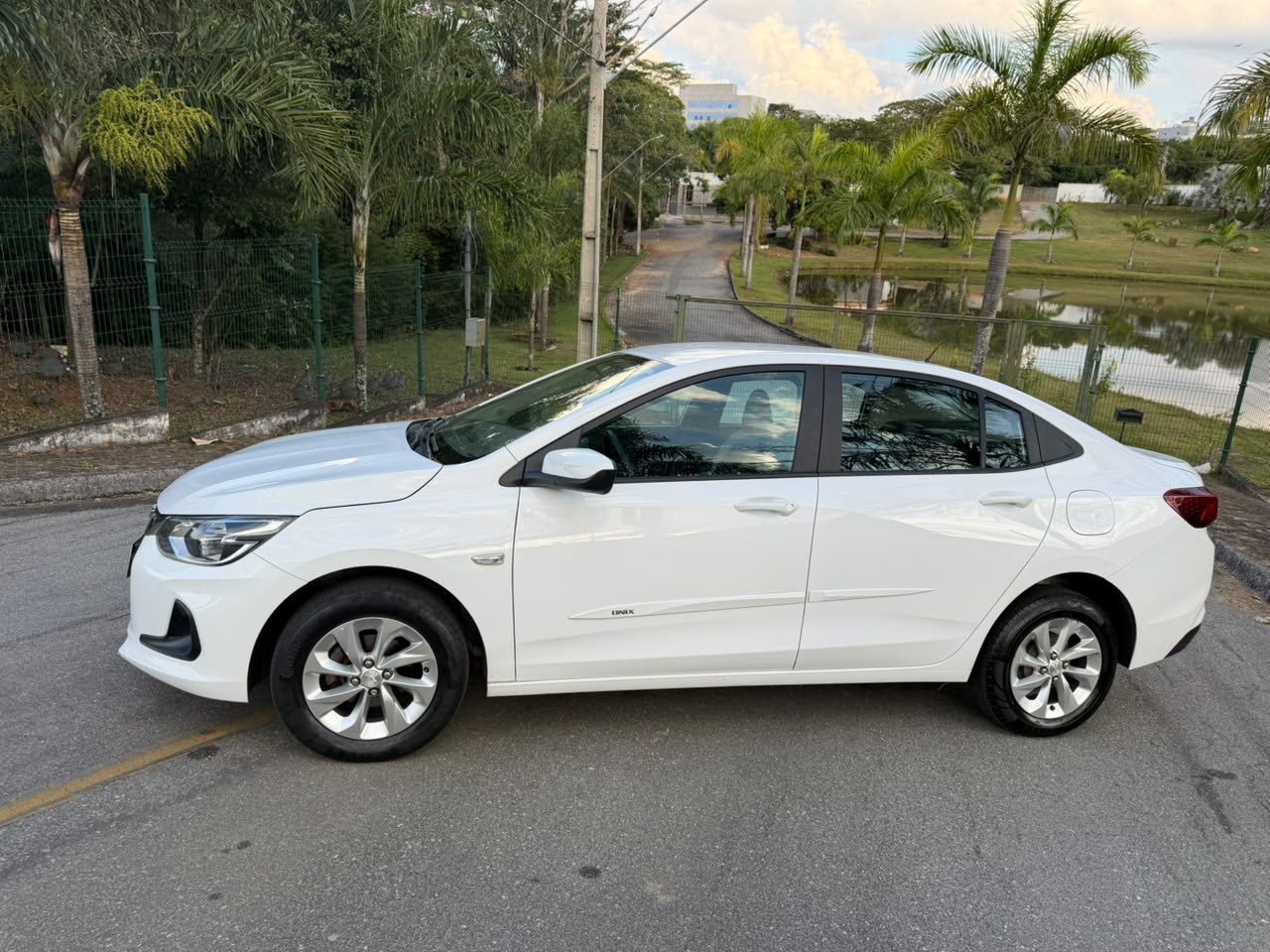 CHEVROLET ONIX PLUS 2021 - Foto 4