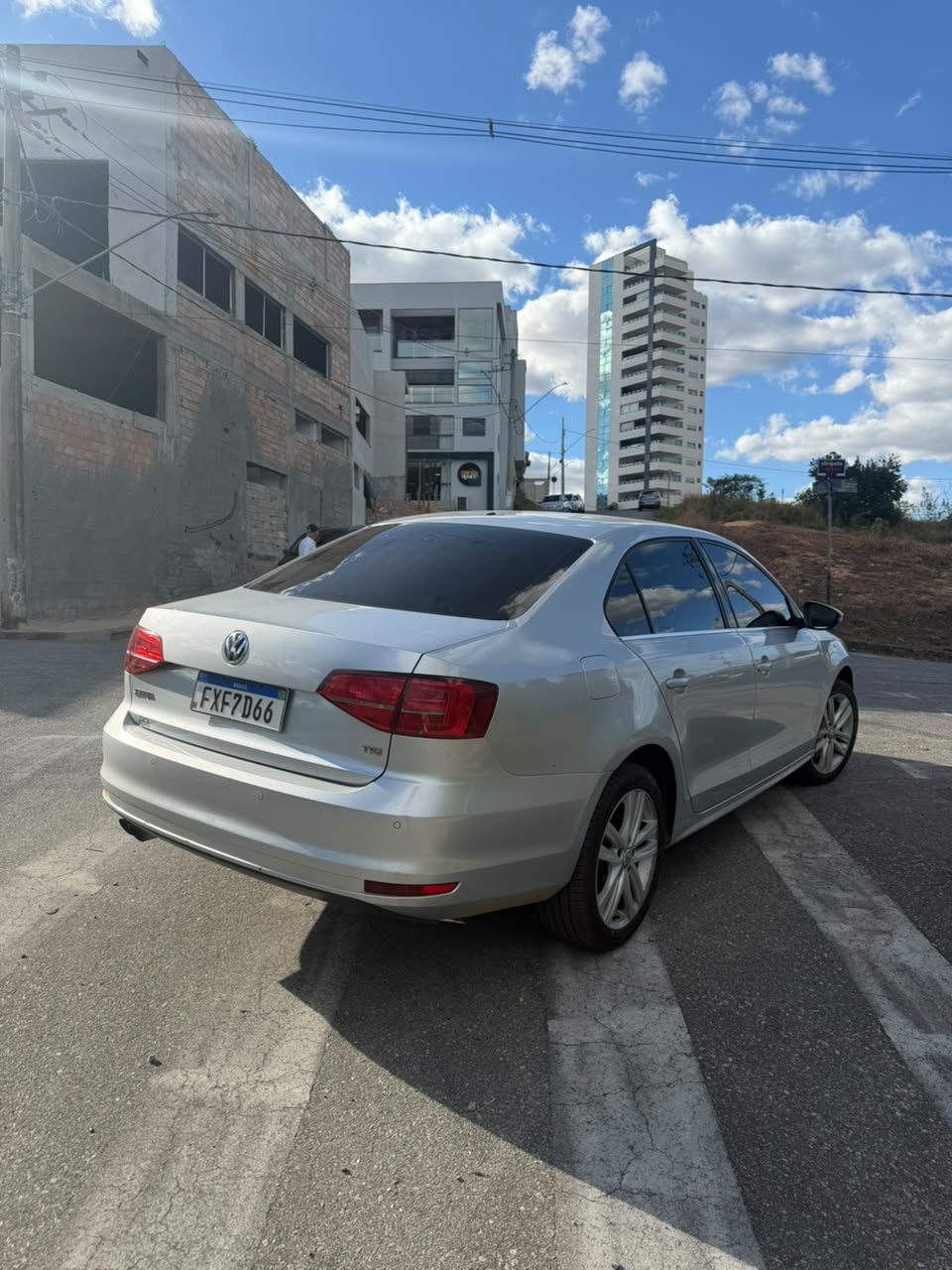 VOLKSWAGEN JETTA TSI - foto 3