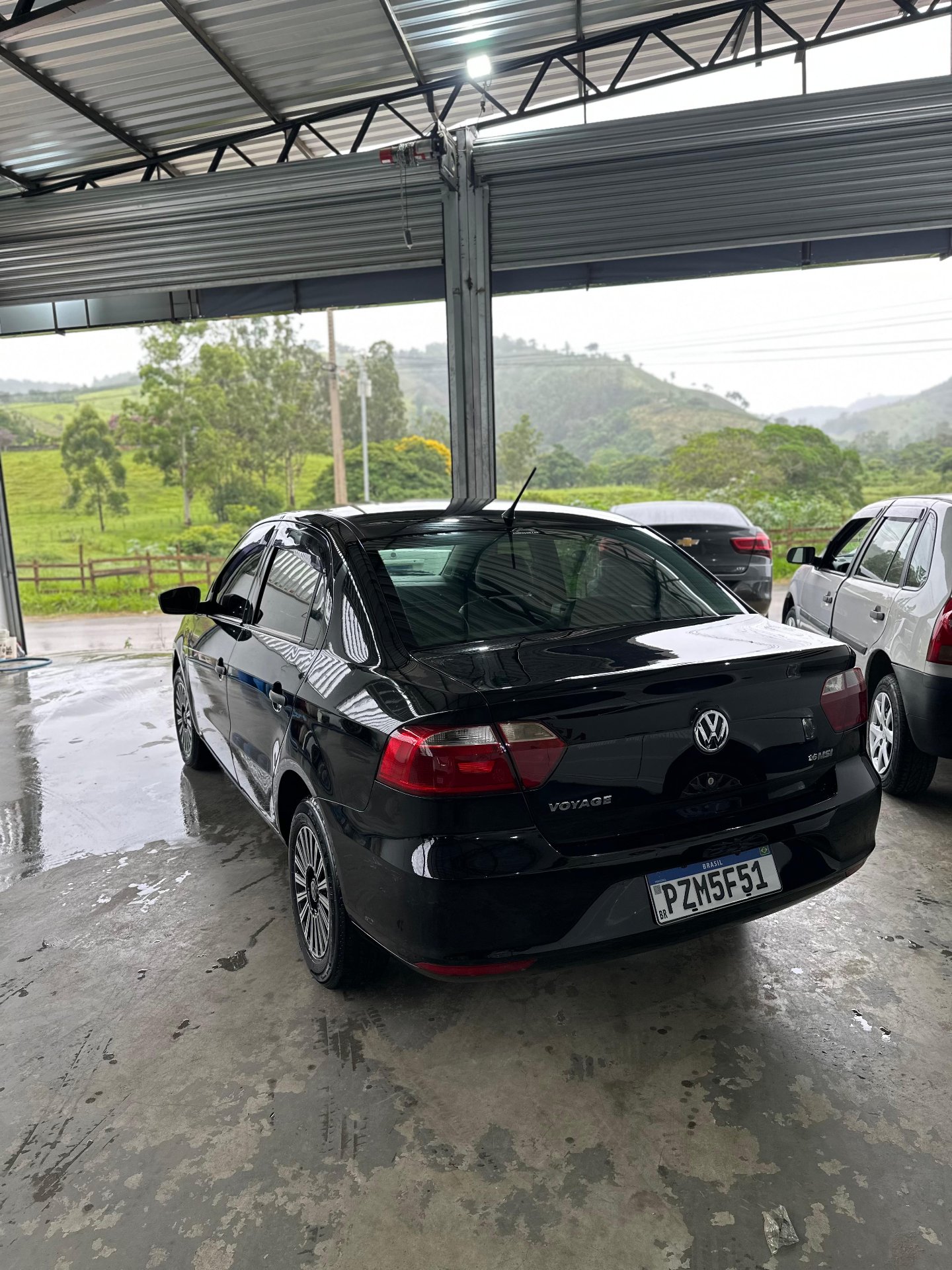 VW VOYAGE 1.6 MSI 2018 - Foto 3