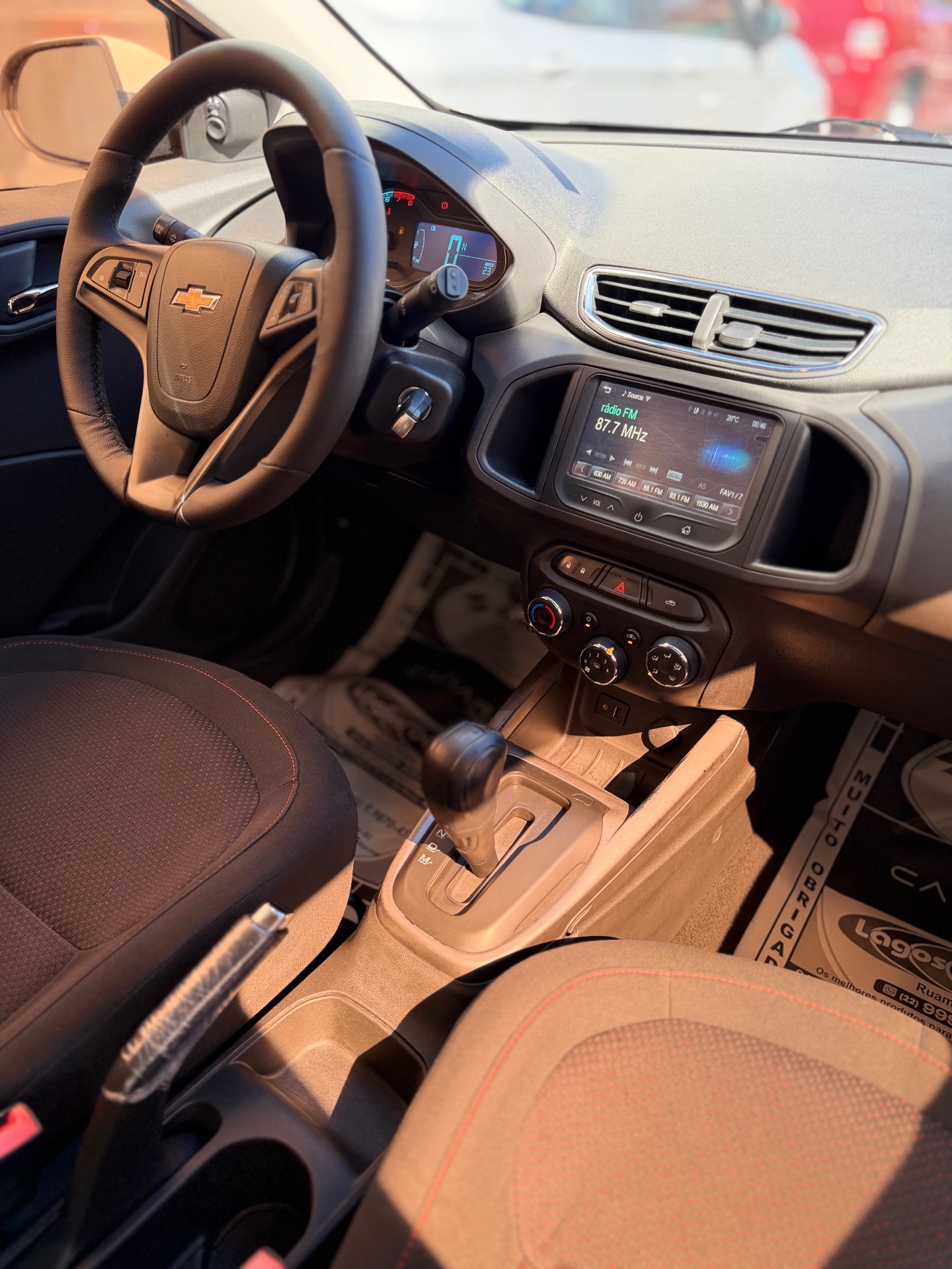 CHEVROLET ONIX LTZ 1.4 AT 2015 - Foto 6
