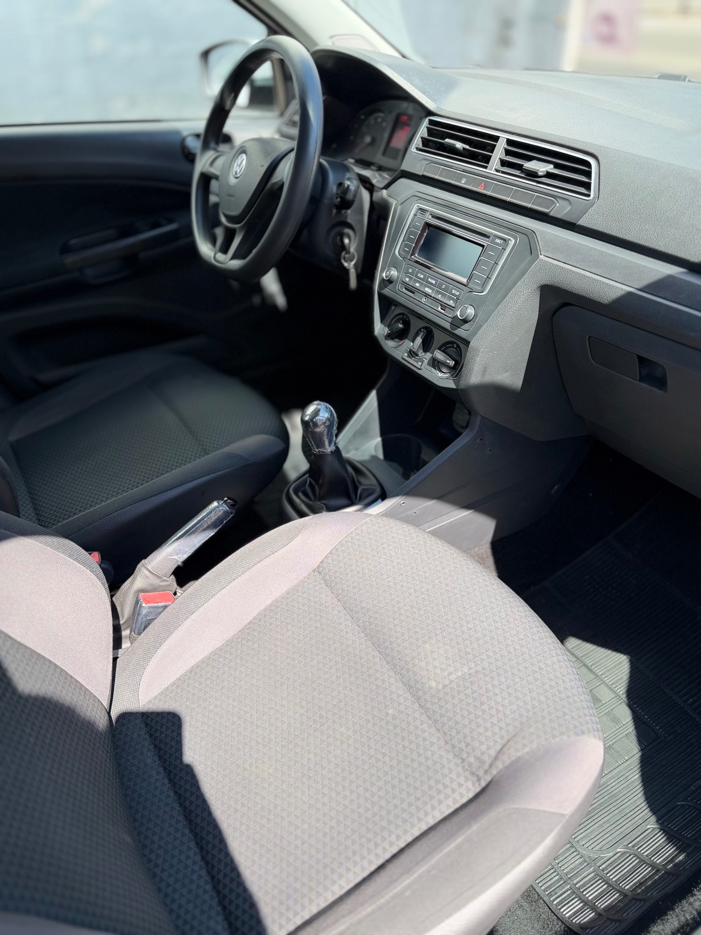 VOLKSWAGEM GOL MPI 2023 - Foto 6