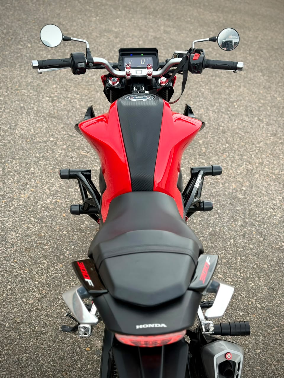 Honda CB TWISTER 300 2024 - foto 2