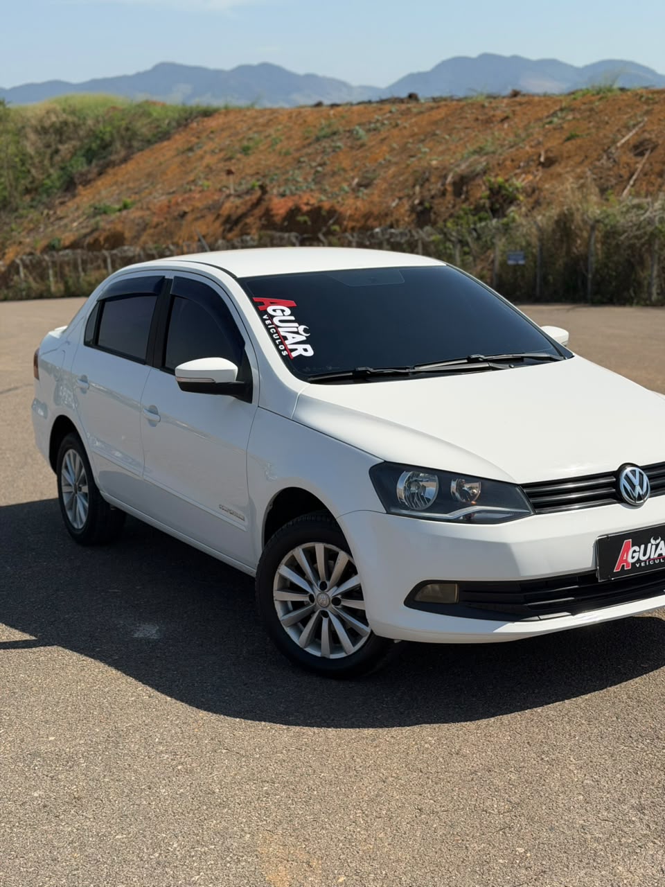 Volkswagen VOYAGE 1.6 2015 - foto 1