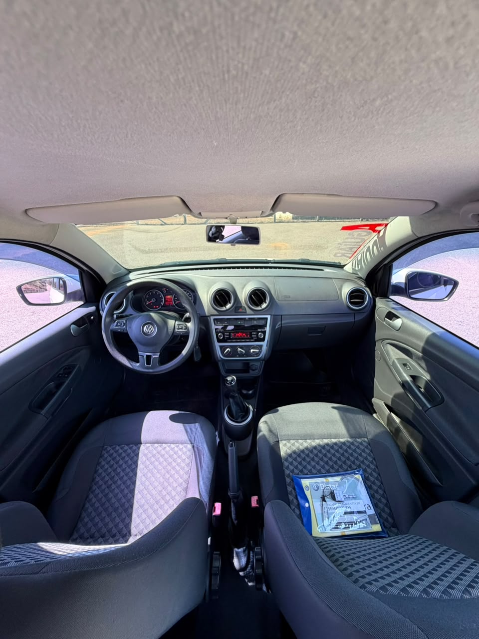 Volkswagen VOYAGE 1.6 2015 - foto 5