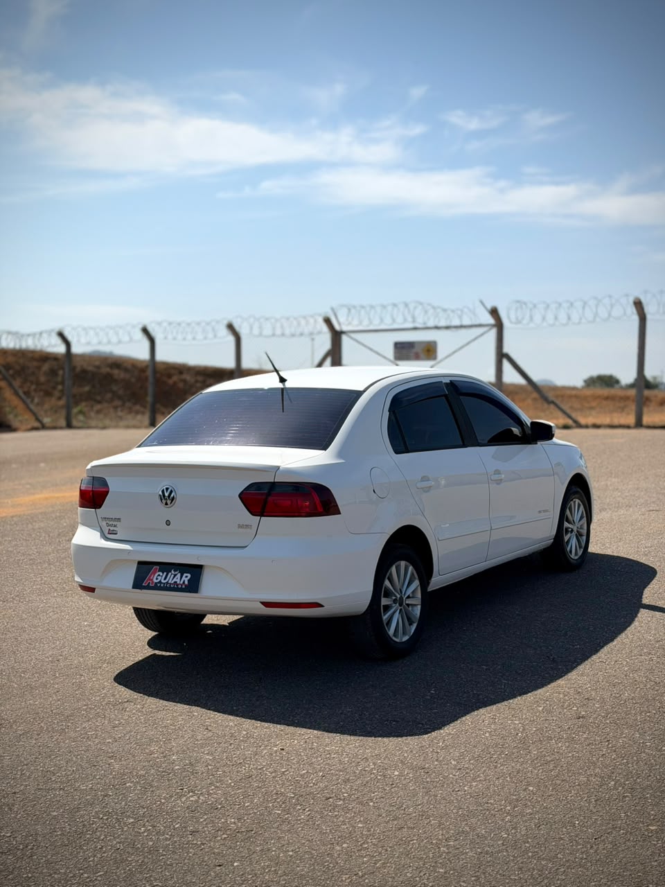 Volkswagen VOYAGE 1.6 2015 - foto 8