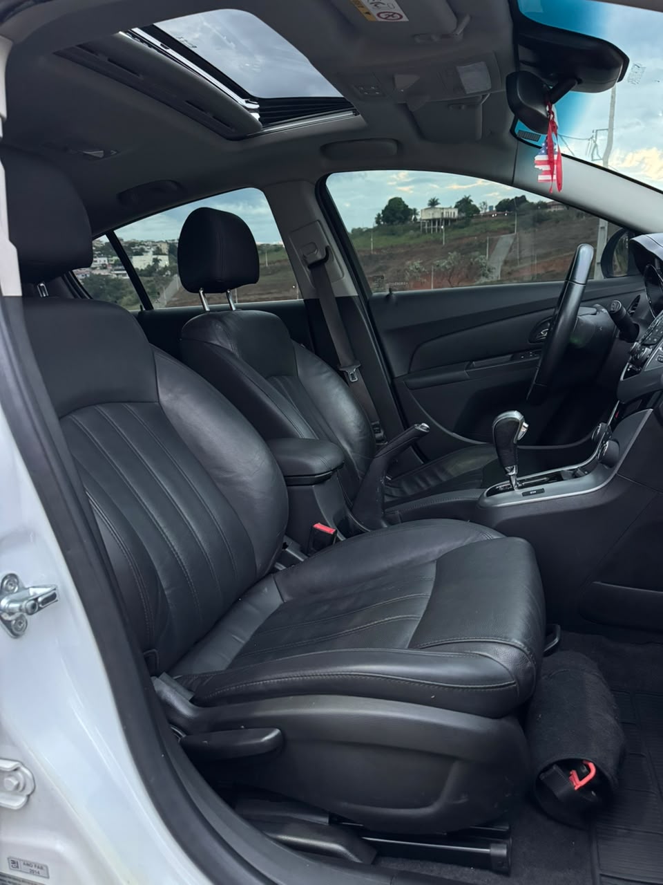 Chevrolet CRFUZE 2014 - foto 2