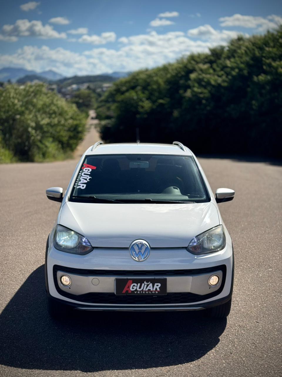 Volkswagen CROSS UP!TSI 1.0 2017 - foto 1