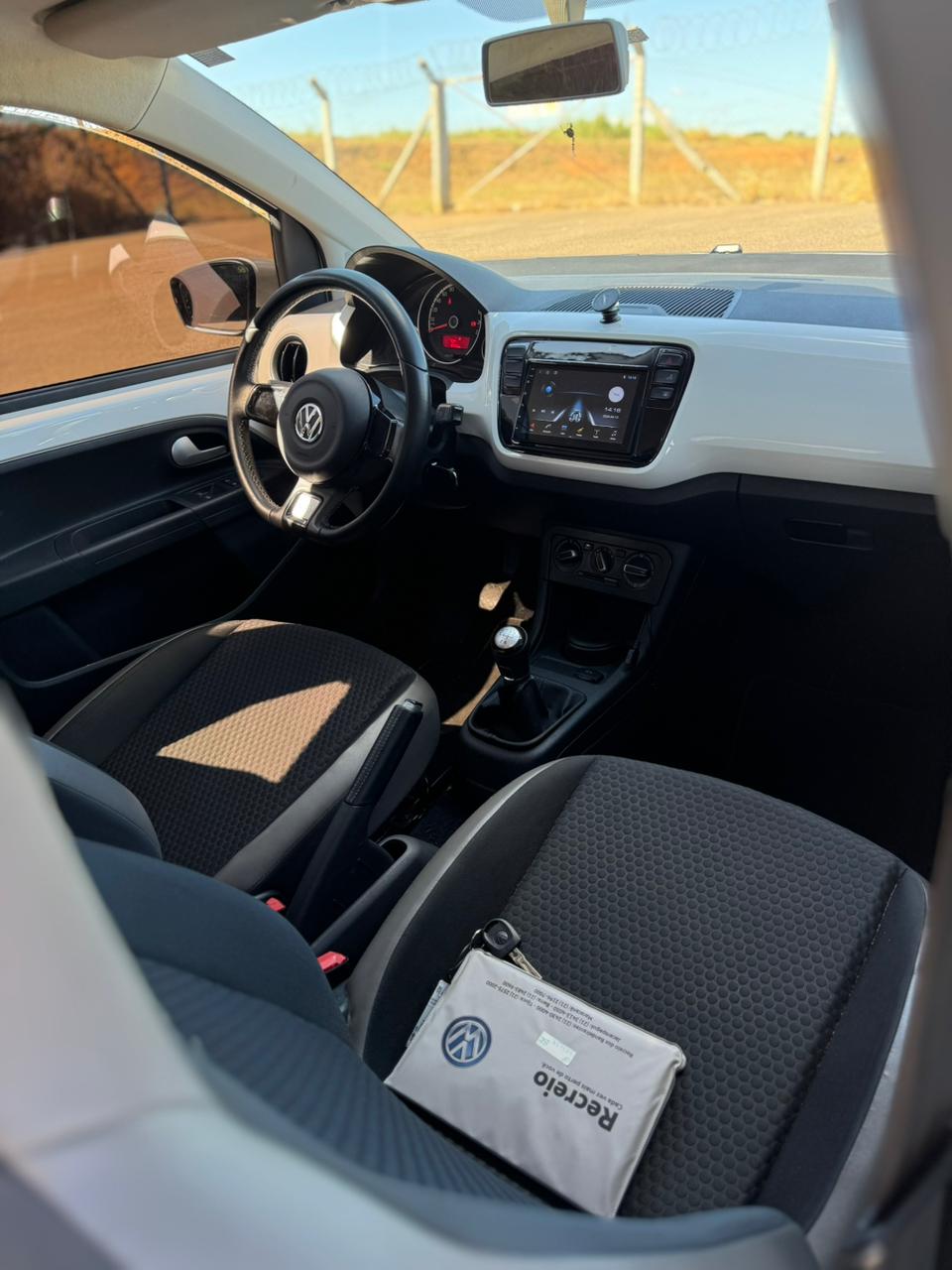 Volkswagen CROSS UP!TSI 1.0 2017 - foto 3