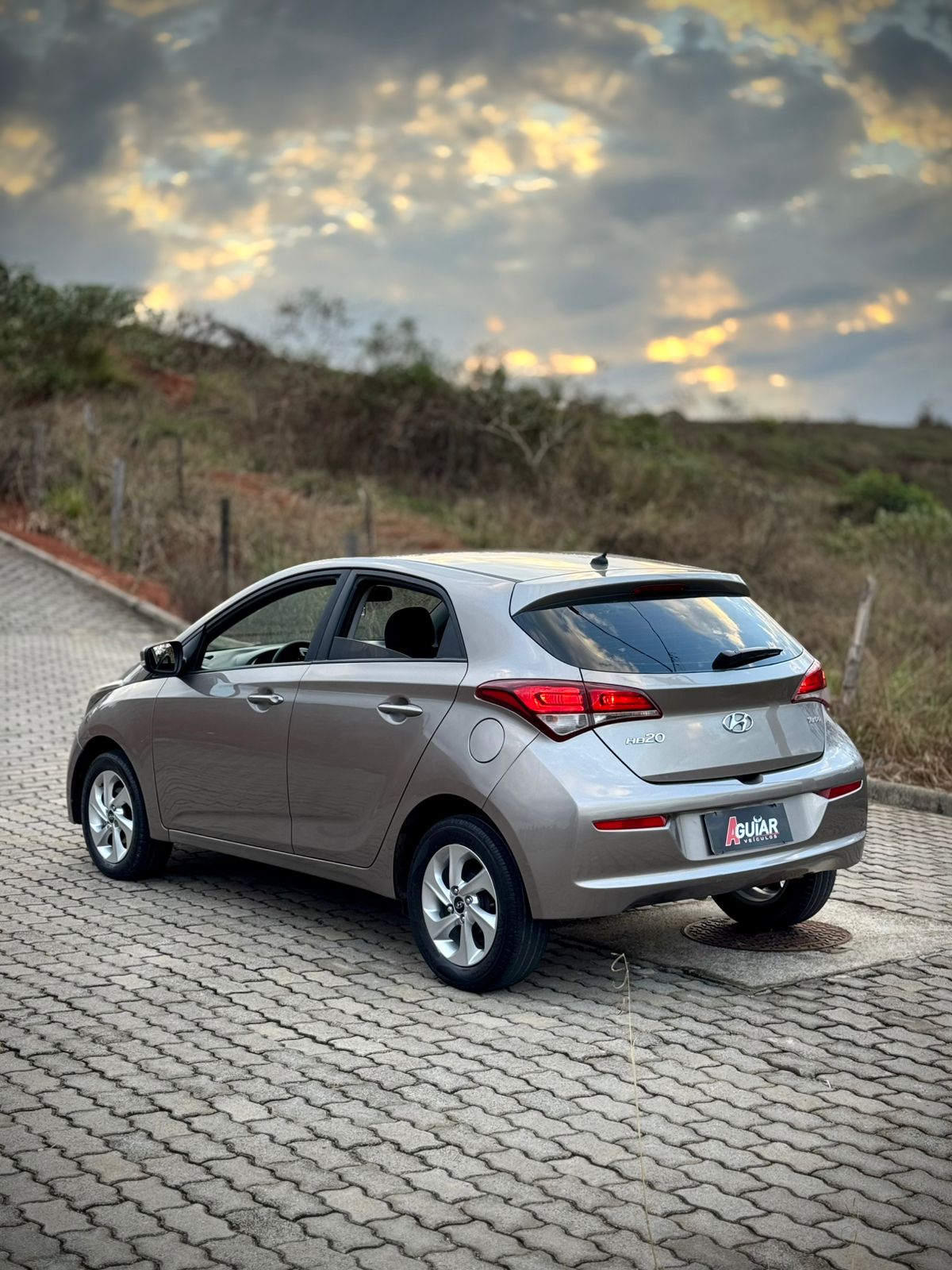 Hyundai HB20 HATCH 1.0 TURBO - foto 9