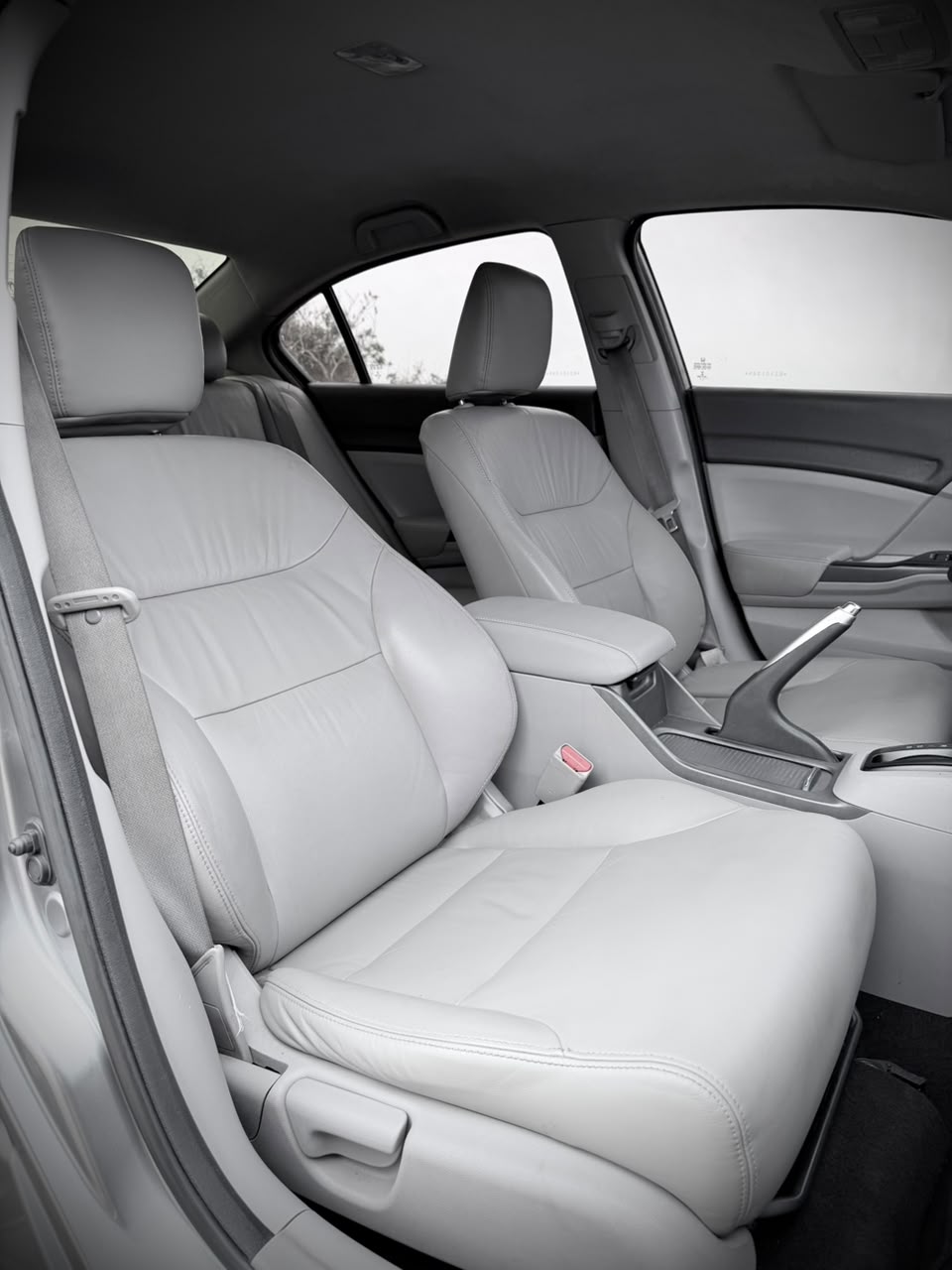 Honda CIVIC LXR 2014 - foto 2