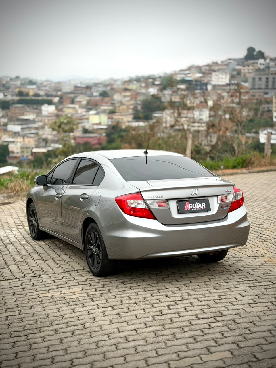 Honda CIVIC LXR 2014 - foto 3