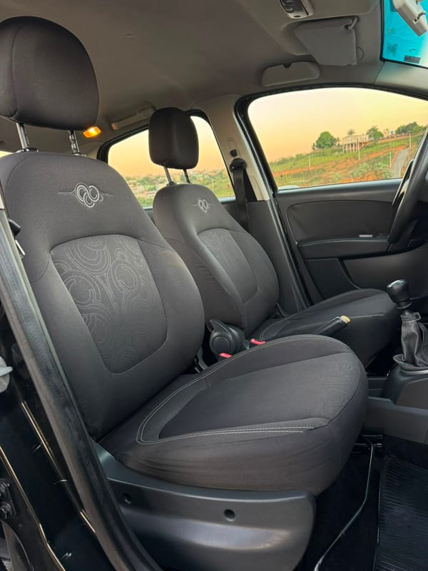 FIAT GRAND SIENA ATRACTIVE 1.4 2018 2018 — foto 2
