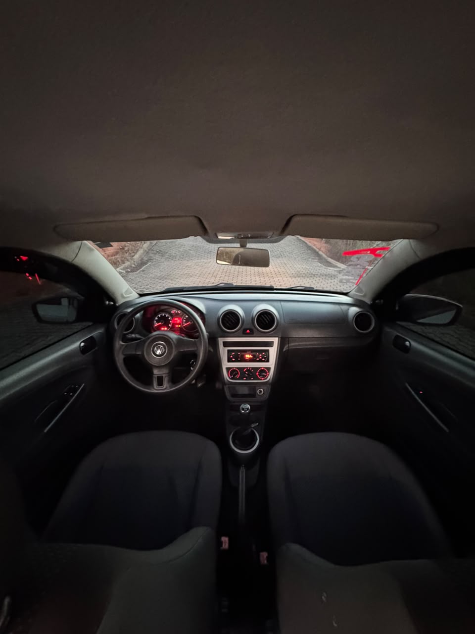 VOLKSWAGEN VOYAGE TREND 1.6 2015 - foto 1