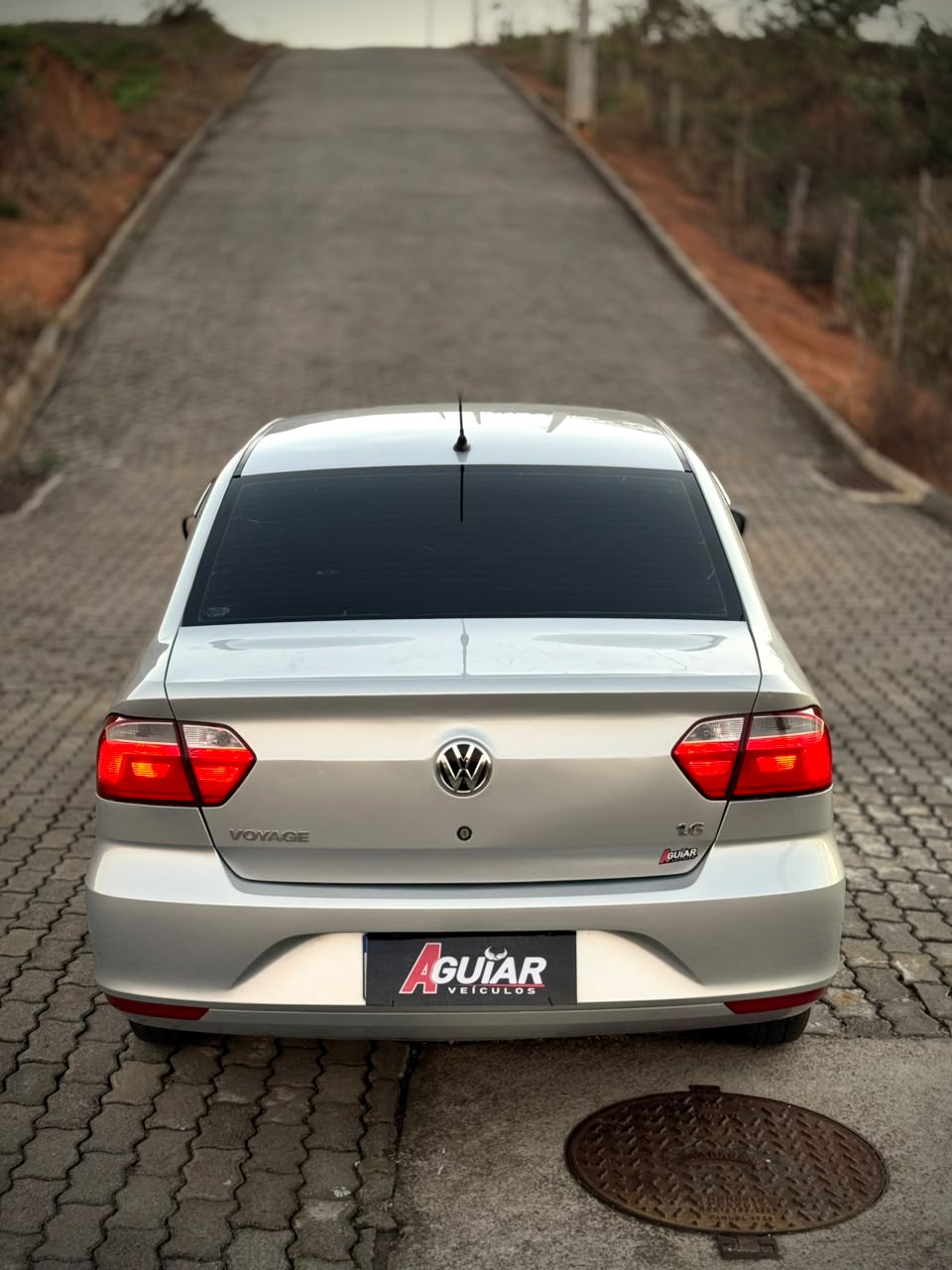 VOLKSWAGEN VOYAGE TREND 1.6 2015 - foto 3