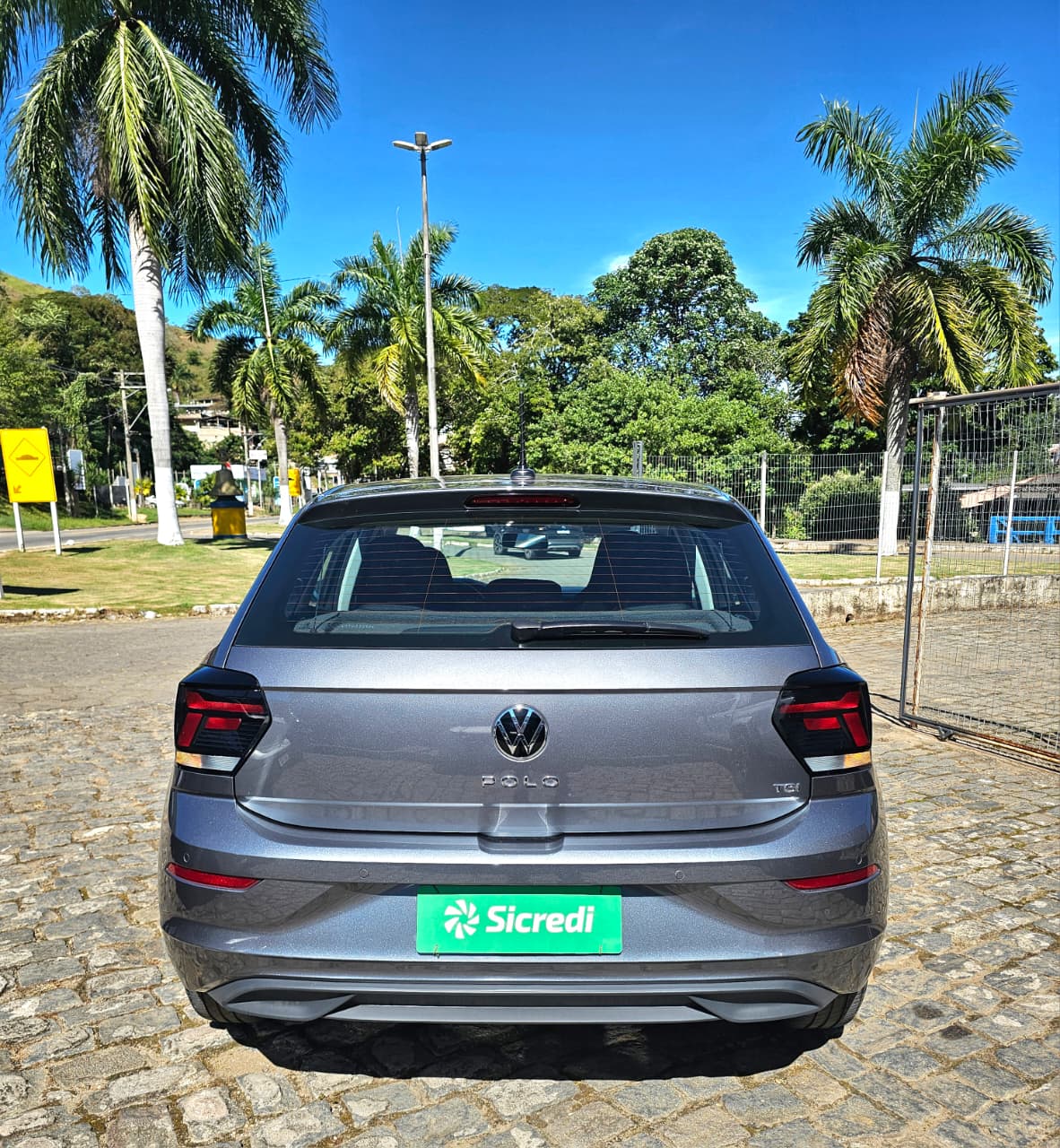 VOLKSWAGEN POLO CONFORTLINE 1.0 2025 - Foto 3