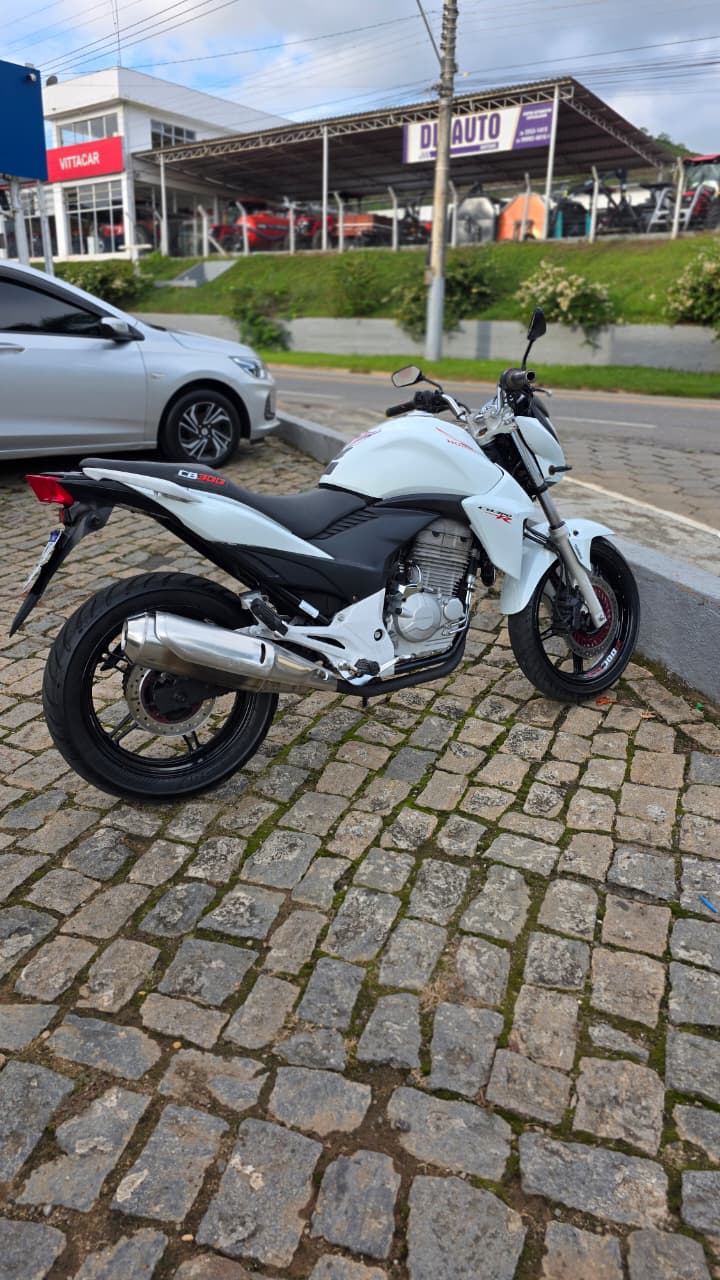HONDA CB 2014 - Foto 3