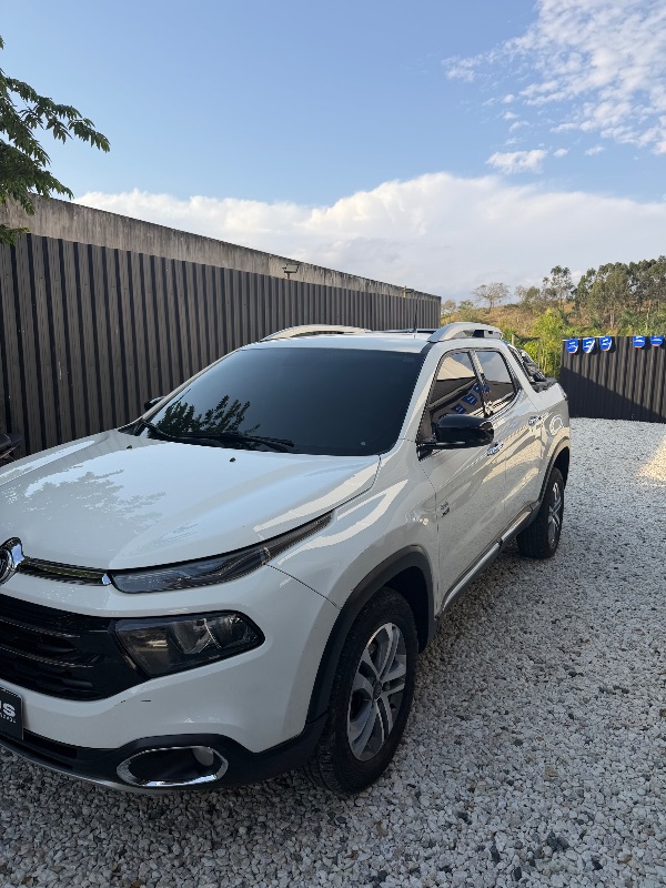FIAT TORO VOLCANO 2.0 4X4 DIESEL 2018 - Foto 2