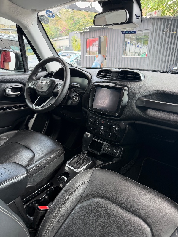 JEEP RENEGADE LONGITUDE 1.3 2022 - Foto 6