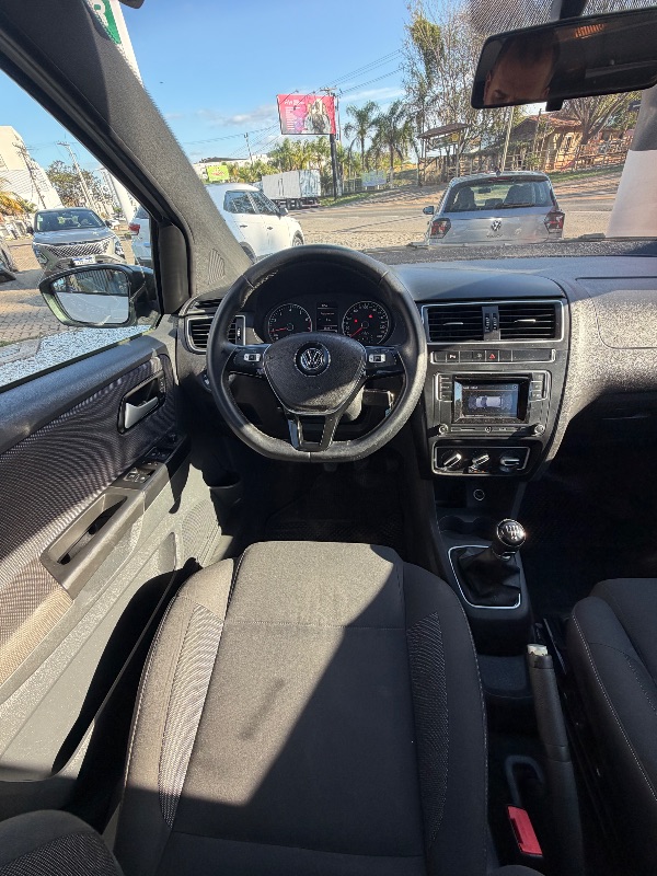VOLKSWAGEN FOX RUN 1.6 2018 - Foto 8