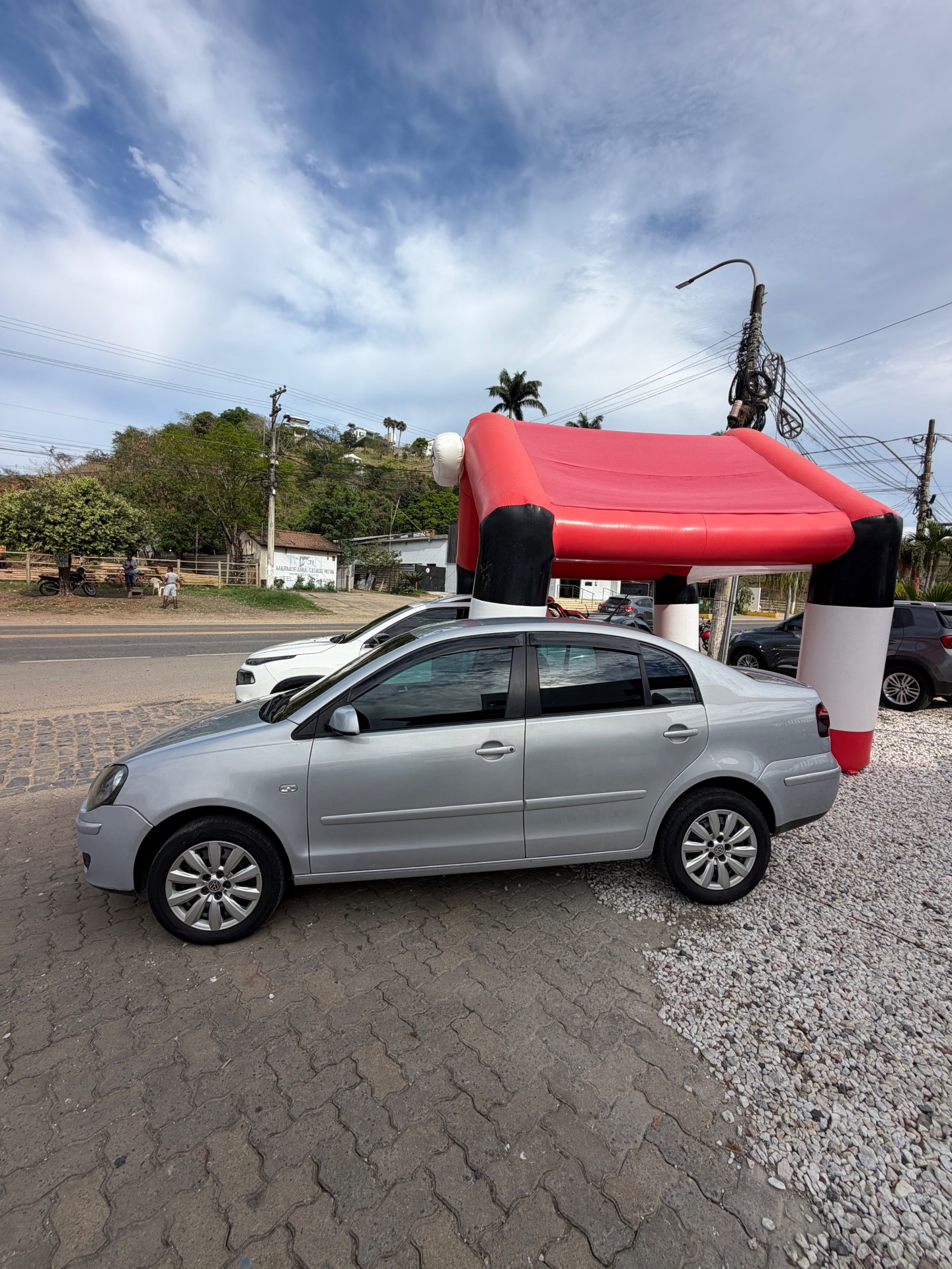 Volkswagen Polo Sedan 2009 - foto 4