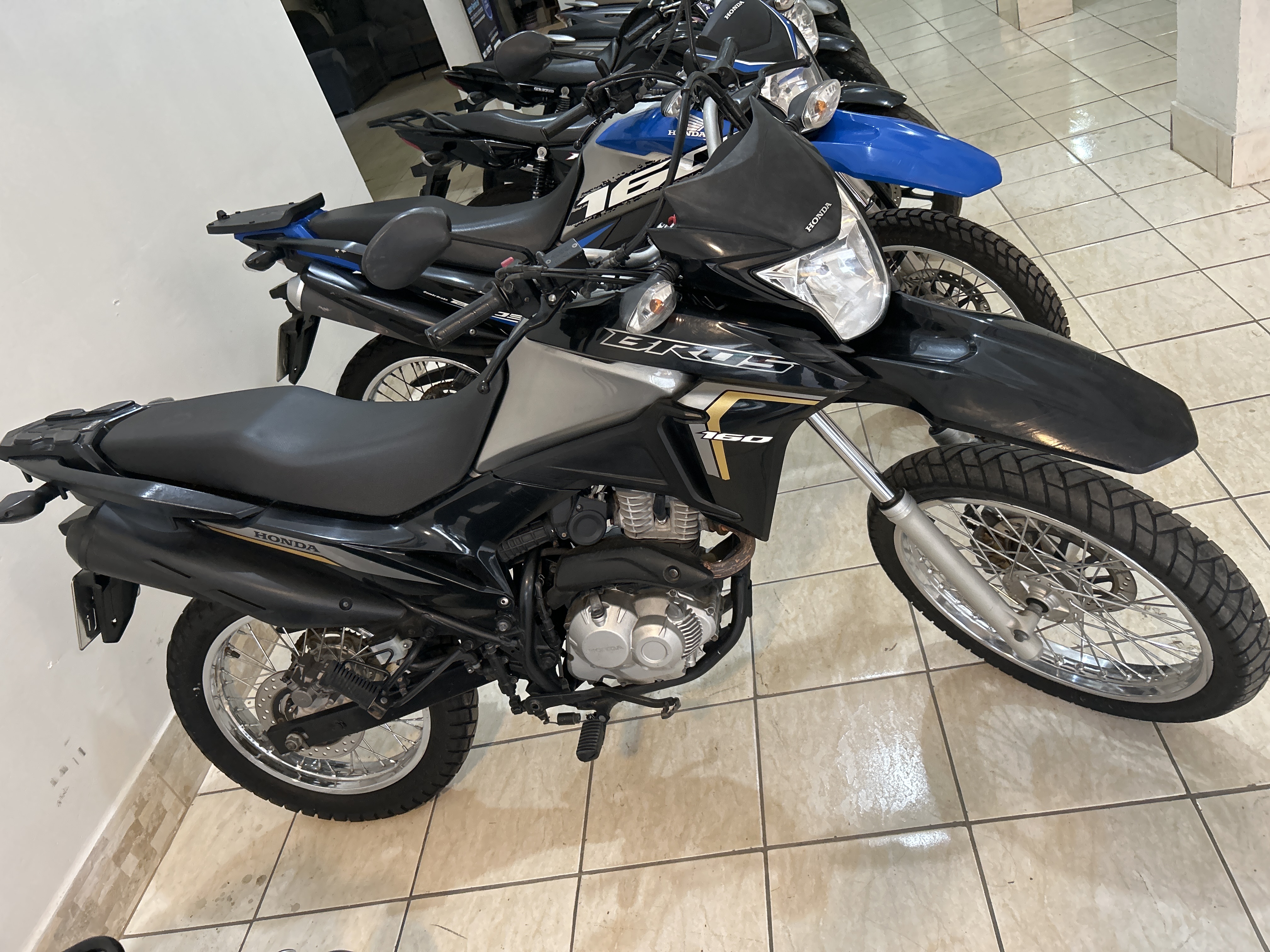 HONDA NXR BROS 2022 - Foto 1