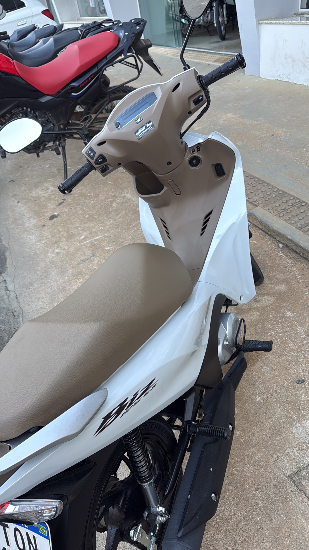 Honda BIZ EX 2026 - foto 5