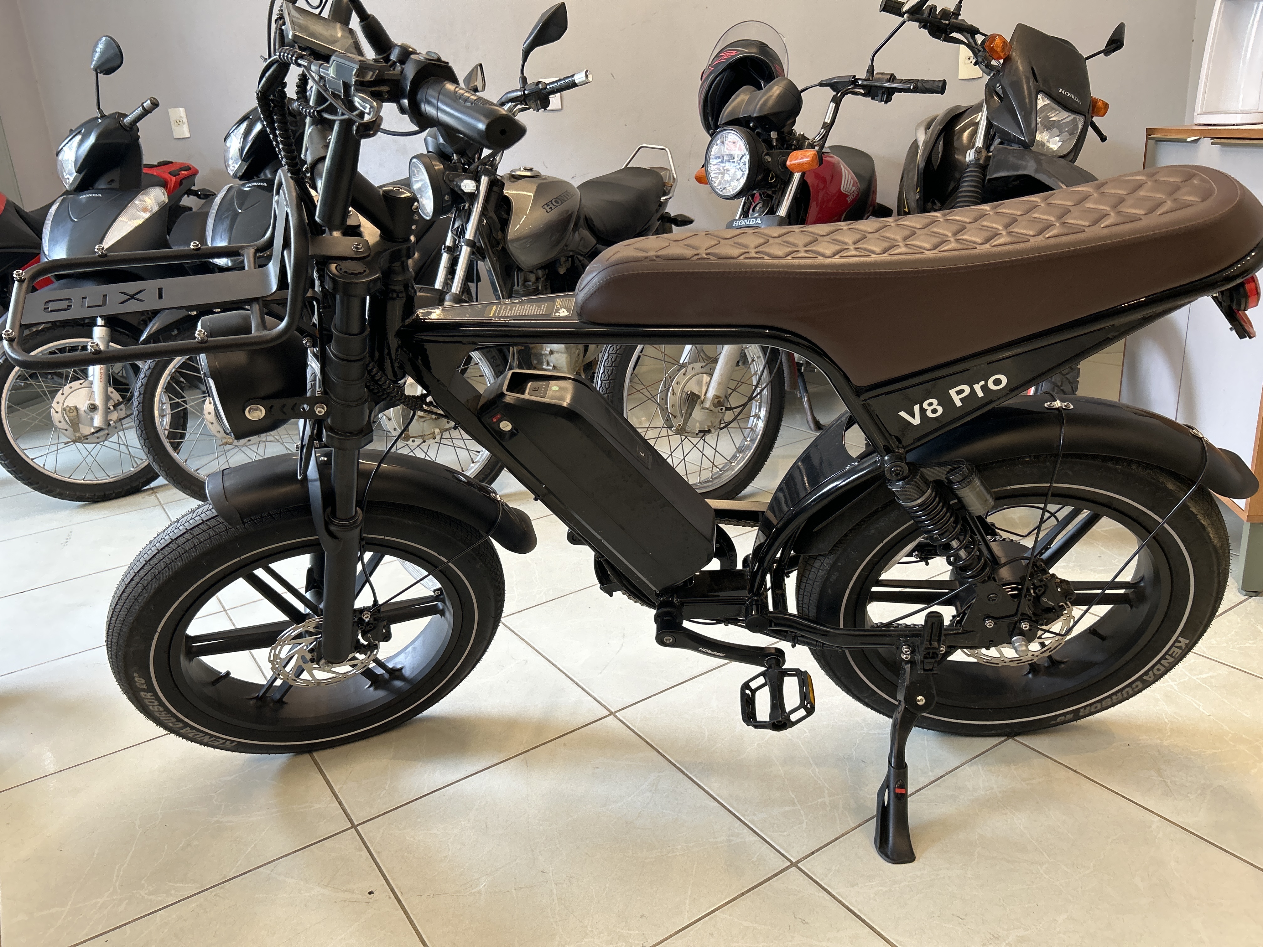 BIKE V8 PRO 2026 - Foto 1