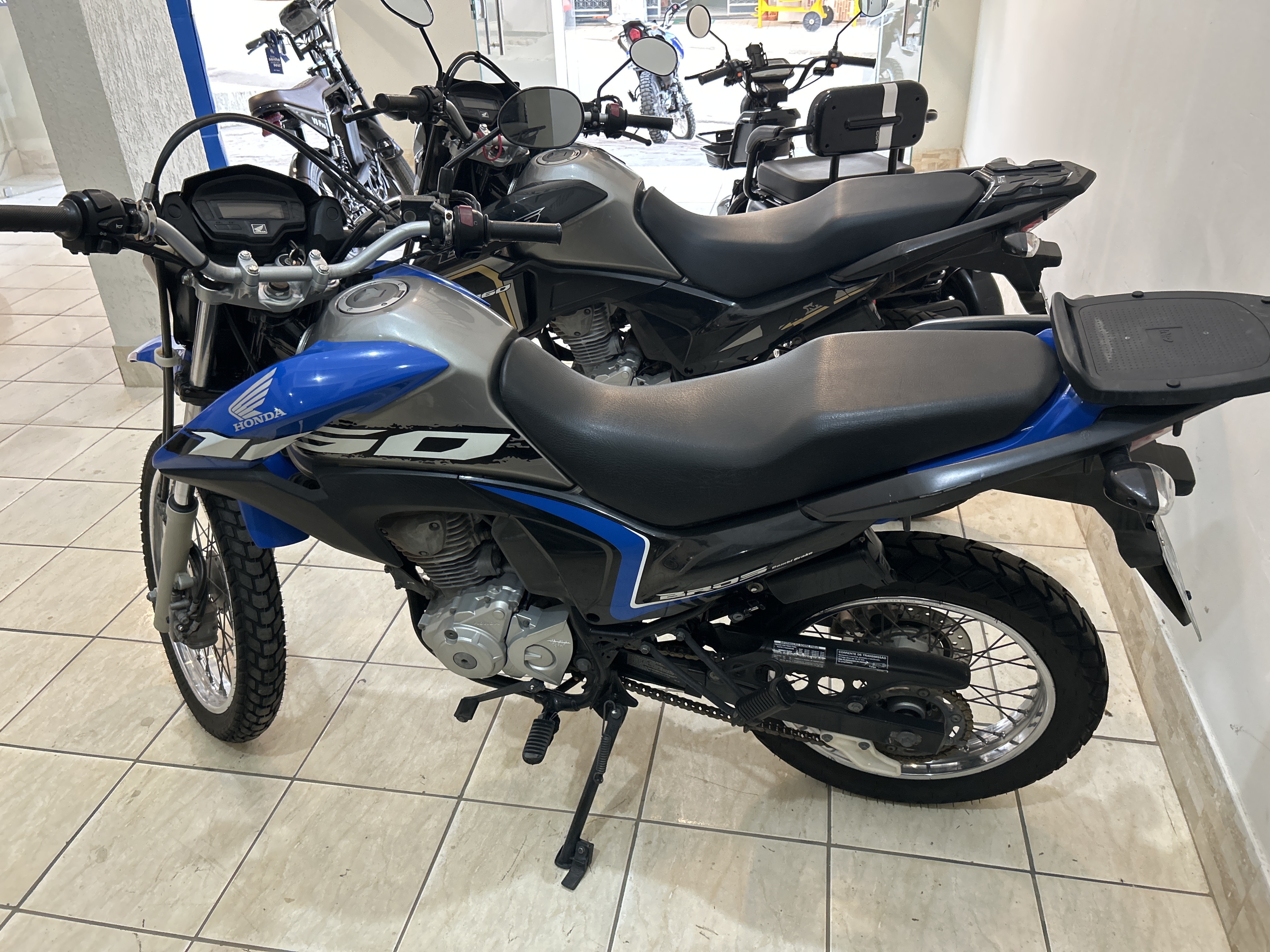 HONDA NXR BROS 2019 - Foto 1