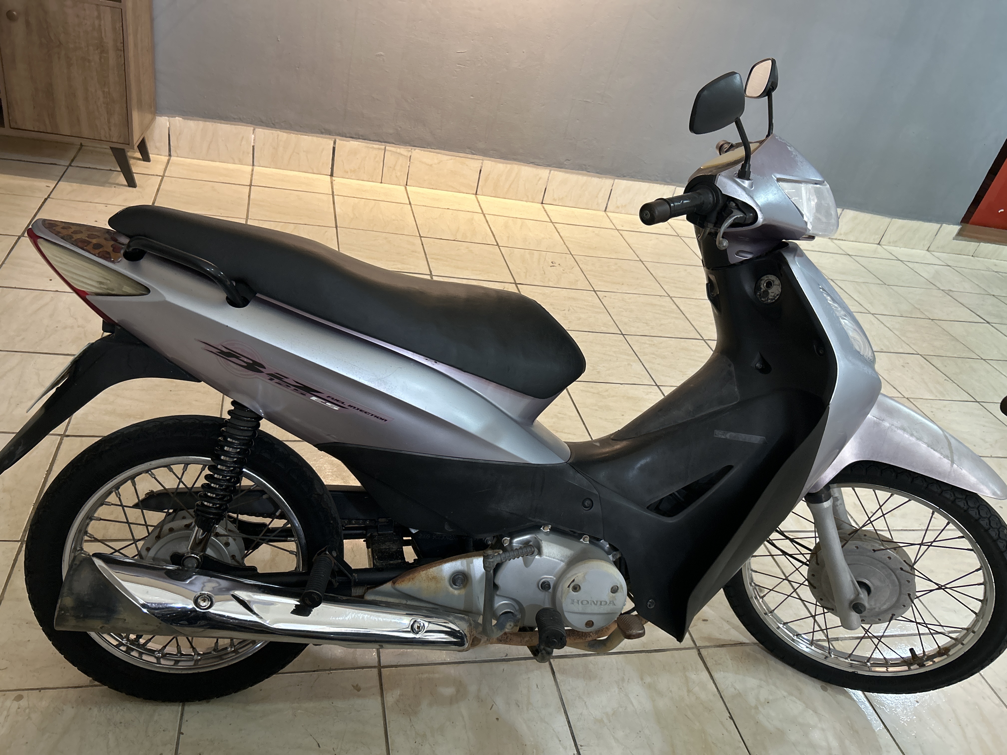 HONDA BIZ ES 2009 - Foto 1