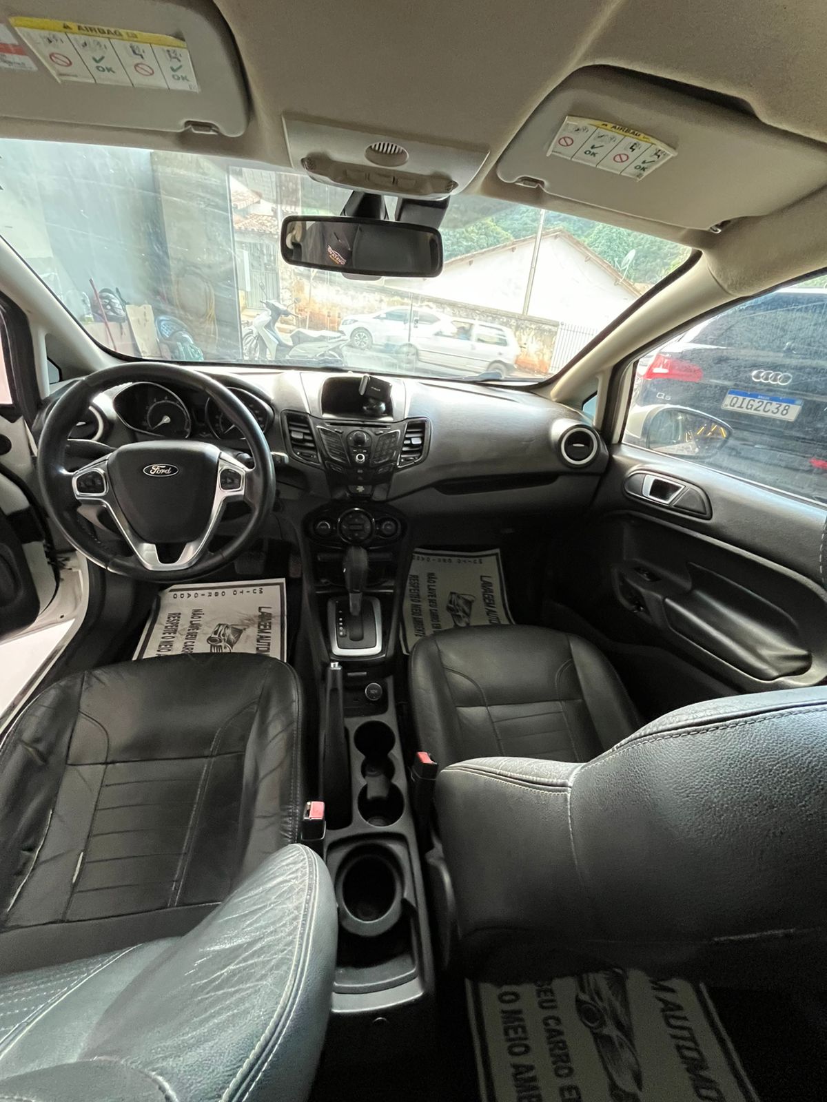 Ford FIESTA SEDAN 2014 - foto 5