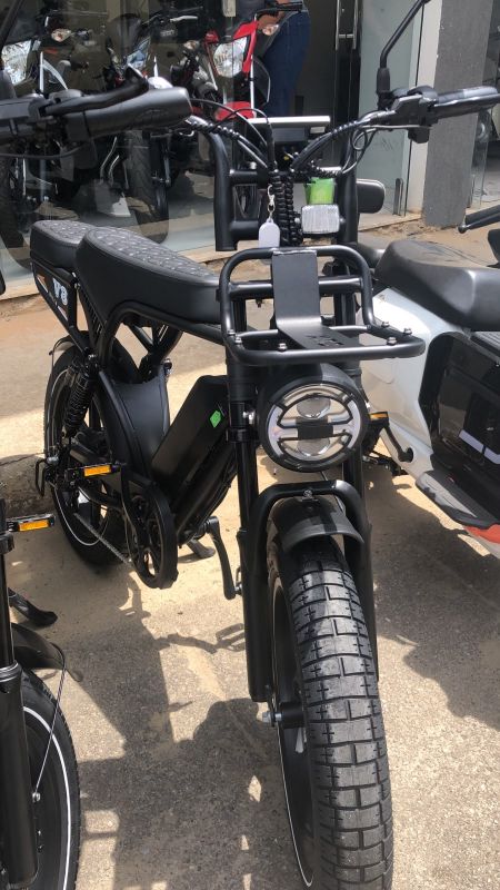 BIKE ELETRICA V8 ULTRA 2026