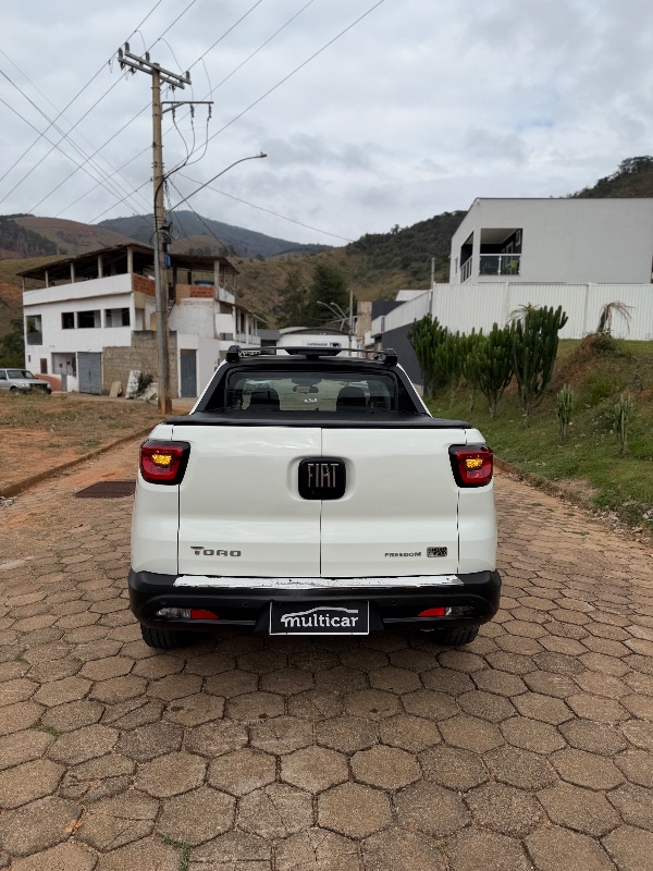 FIAT TORO FREEDOM 2025 - Foto 9
