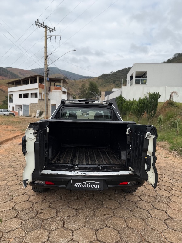 FIAT TORO FREEDOM 2025 - Foto 10