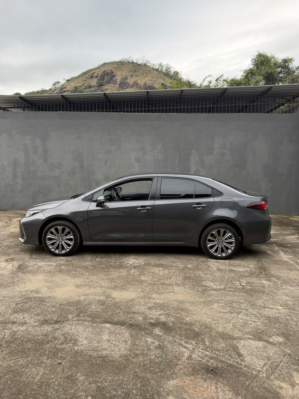 Toyota COROLLA XEI - foto 12