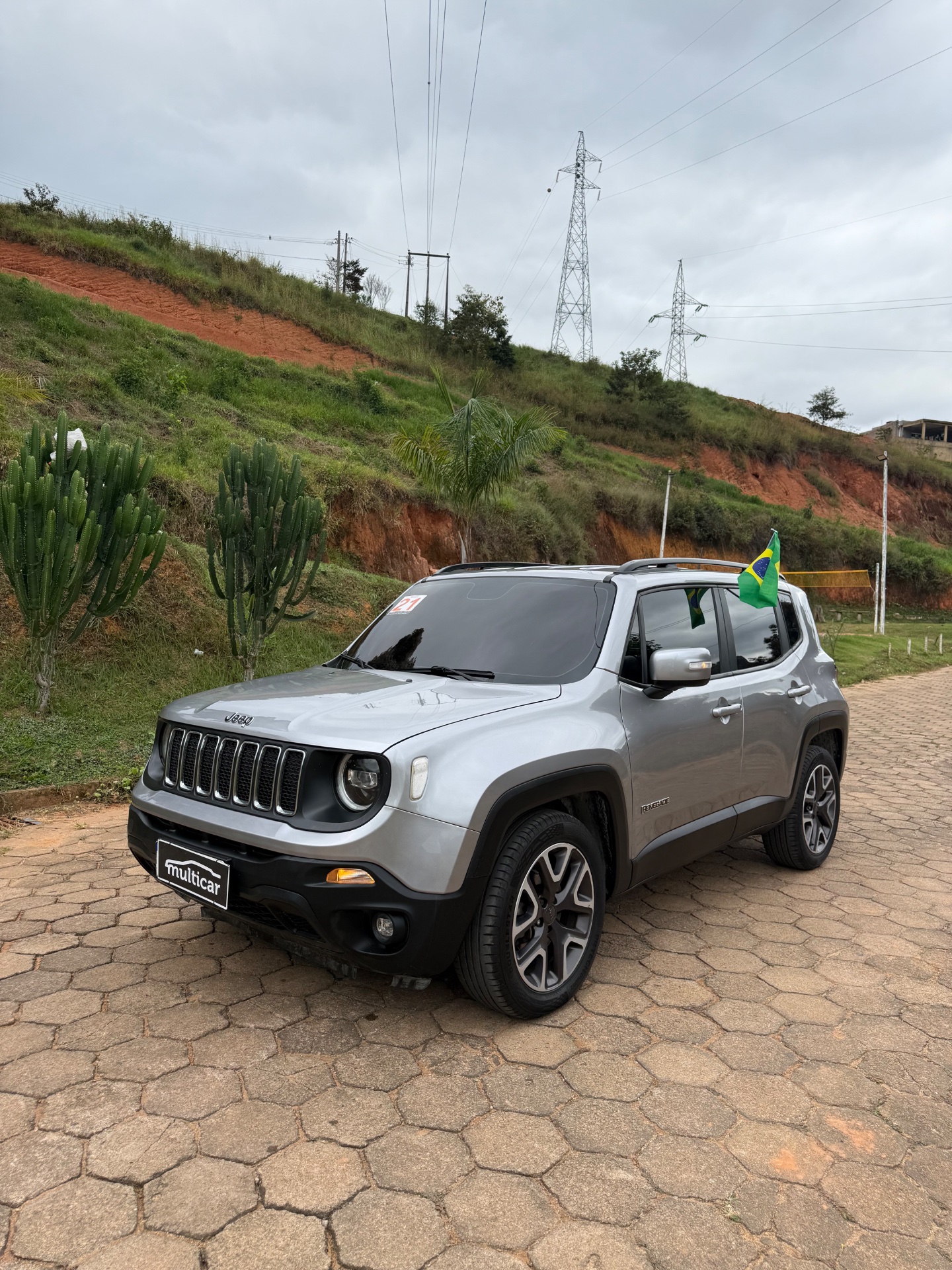 JEEP RENEGADE LONGITUDE 2021 - Foto 2