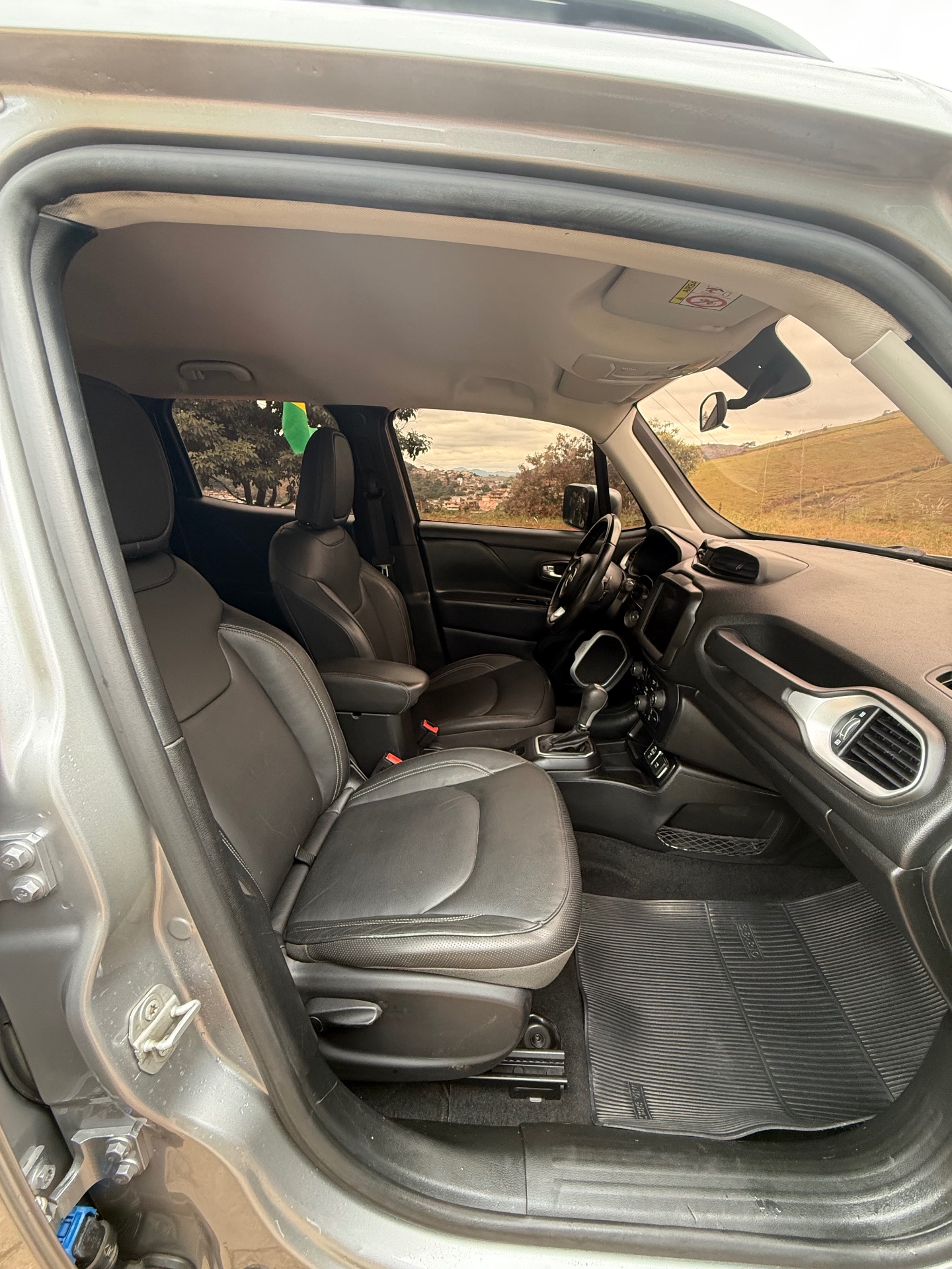 JEEP RENEGADE LONGITUDE 2021 - Foto 7