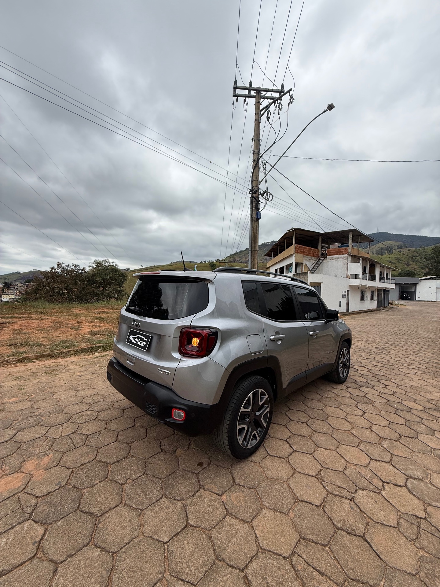 JEEP RENEGADE LONGITUDE 2021 - Foto 10