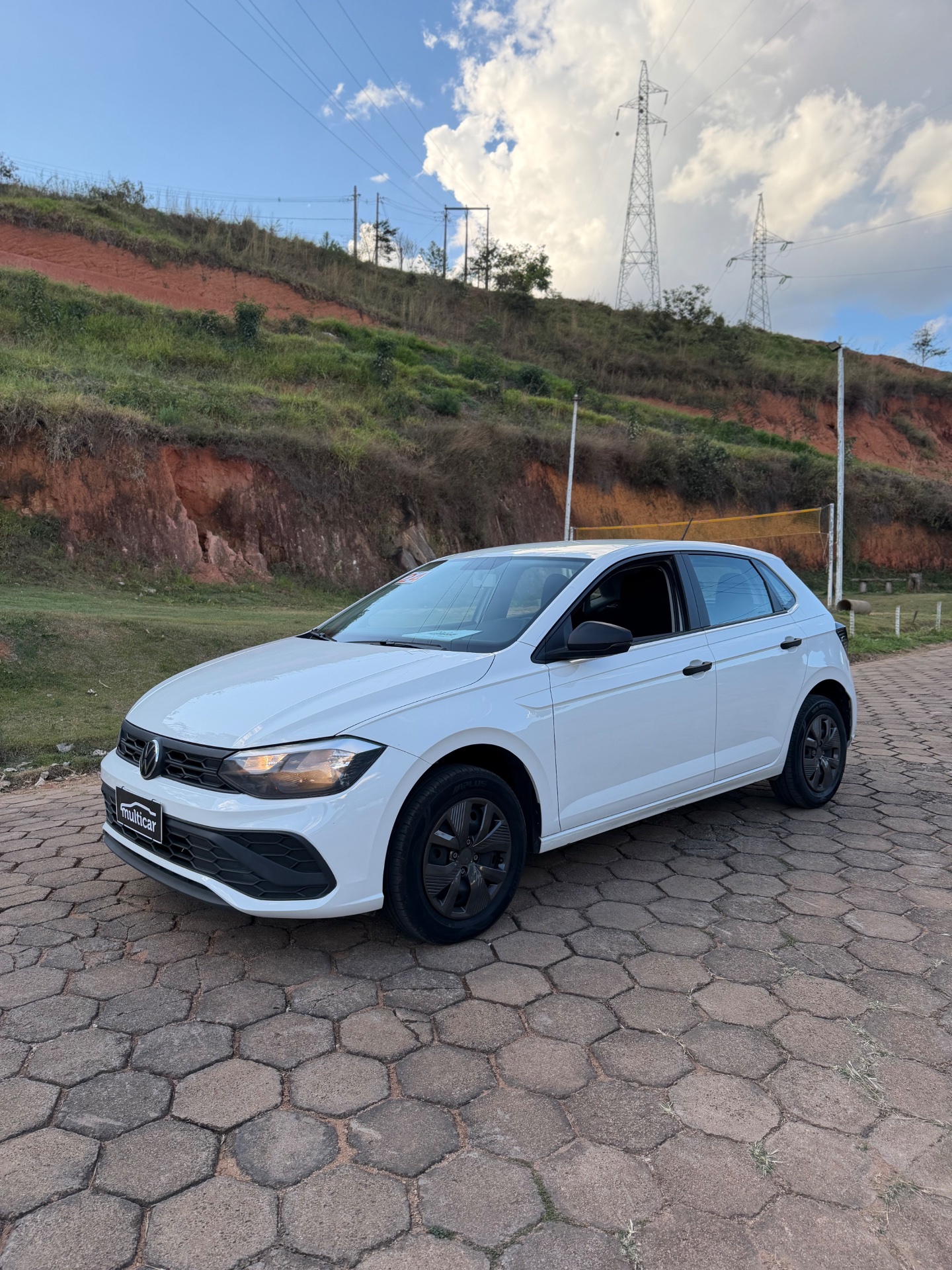 VOLKSWAGEN POLO TRACK 2024 - Foto 2