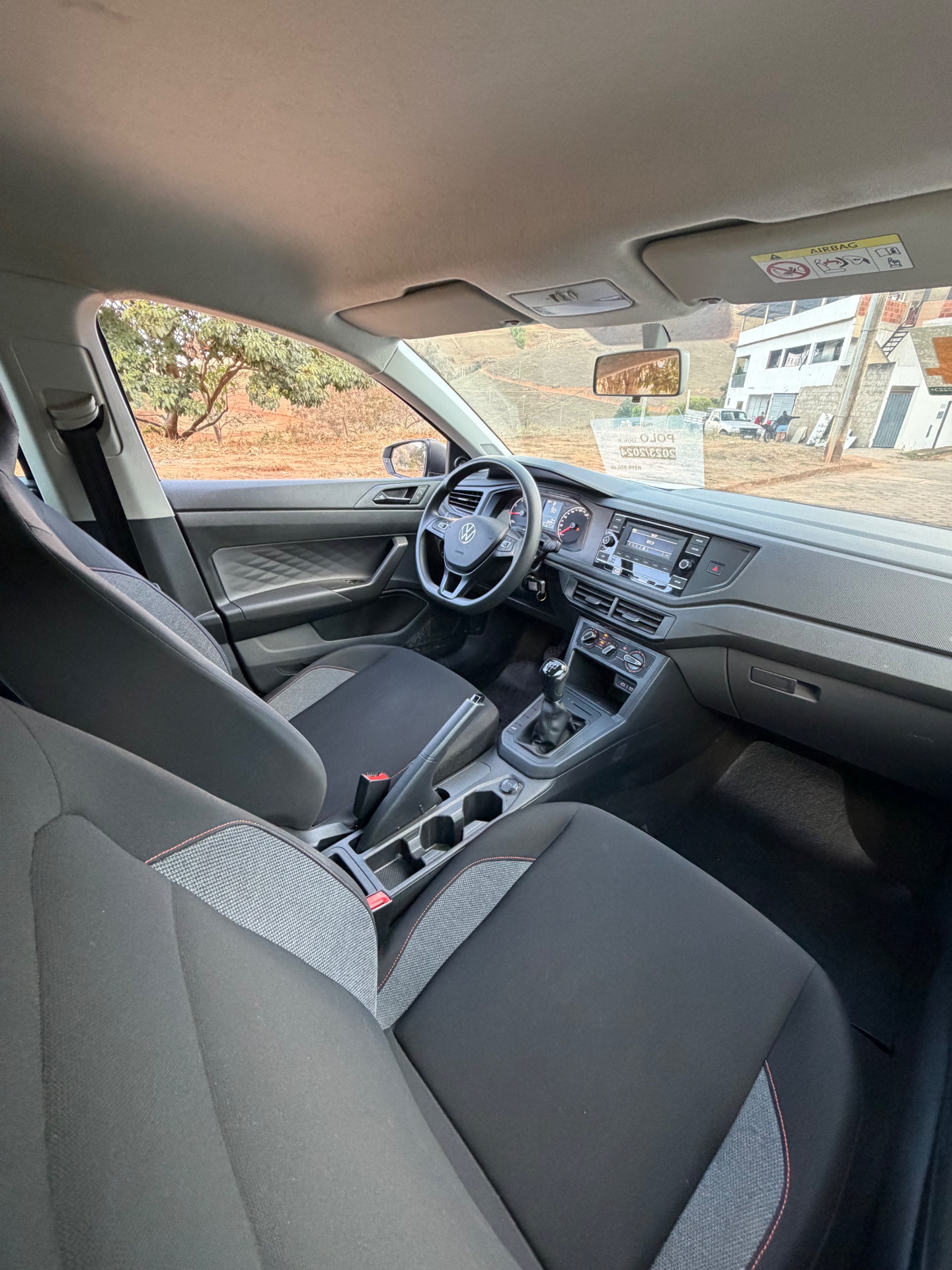 VOLKSWAGEN POLO TRACK 2024 - Foto 7
