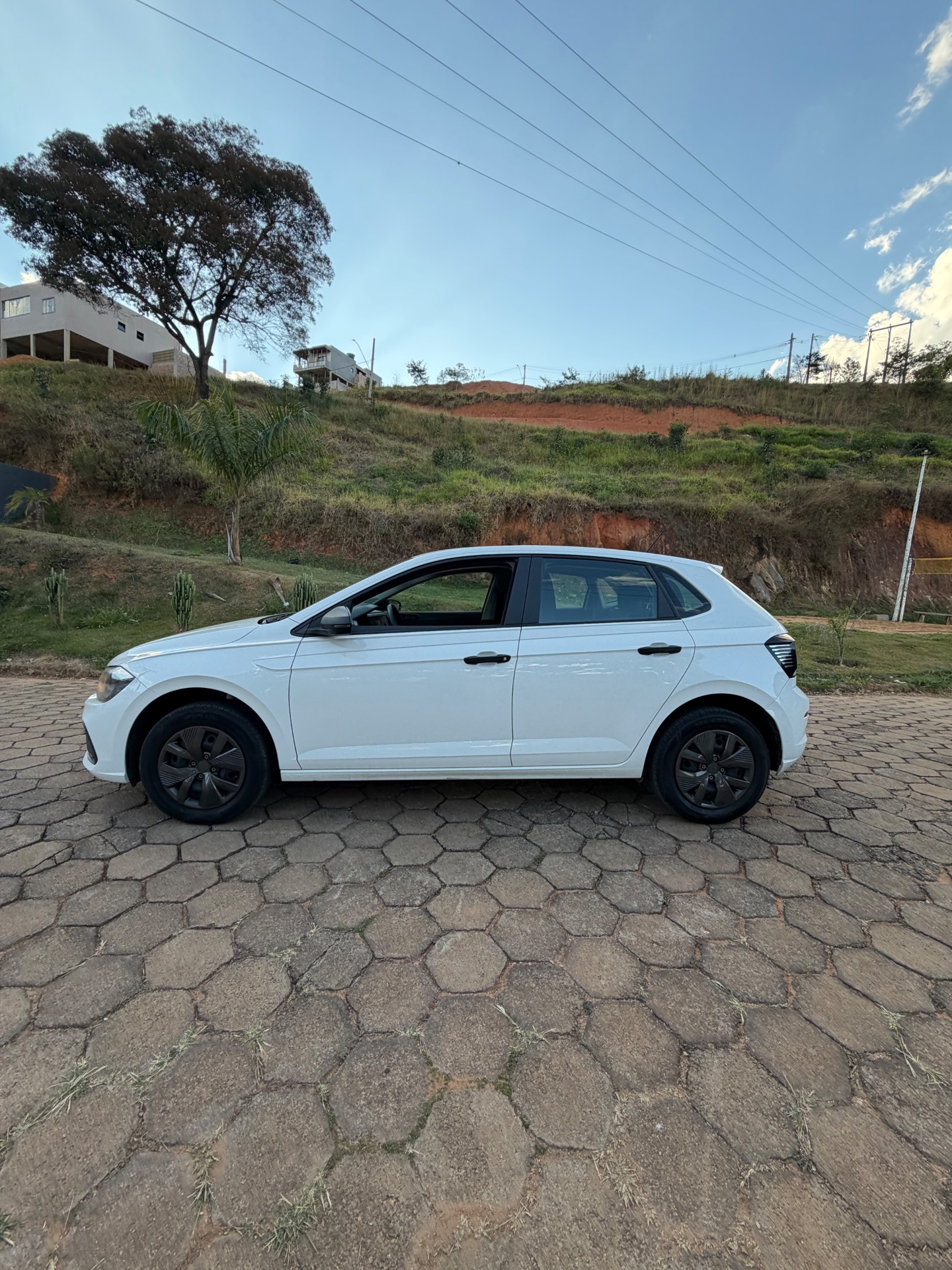 VOLKSWAGEN POLO TRACK 2024 - Foto 13
