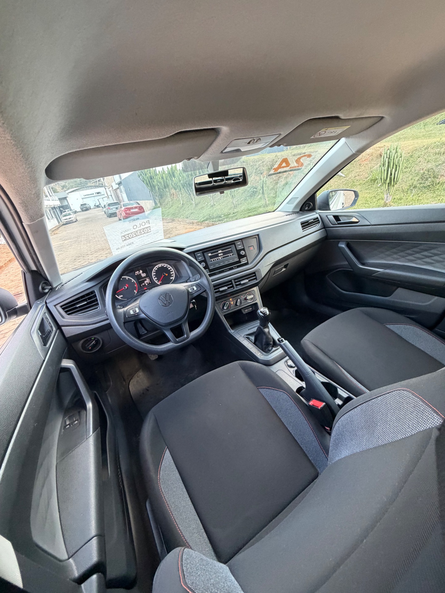 VOLKSWAGEN POLO TRACK 2024 - Foto 15