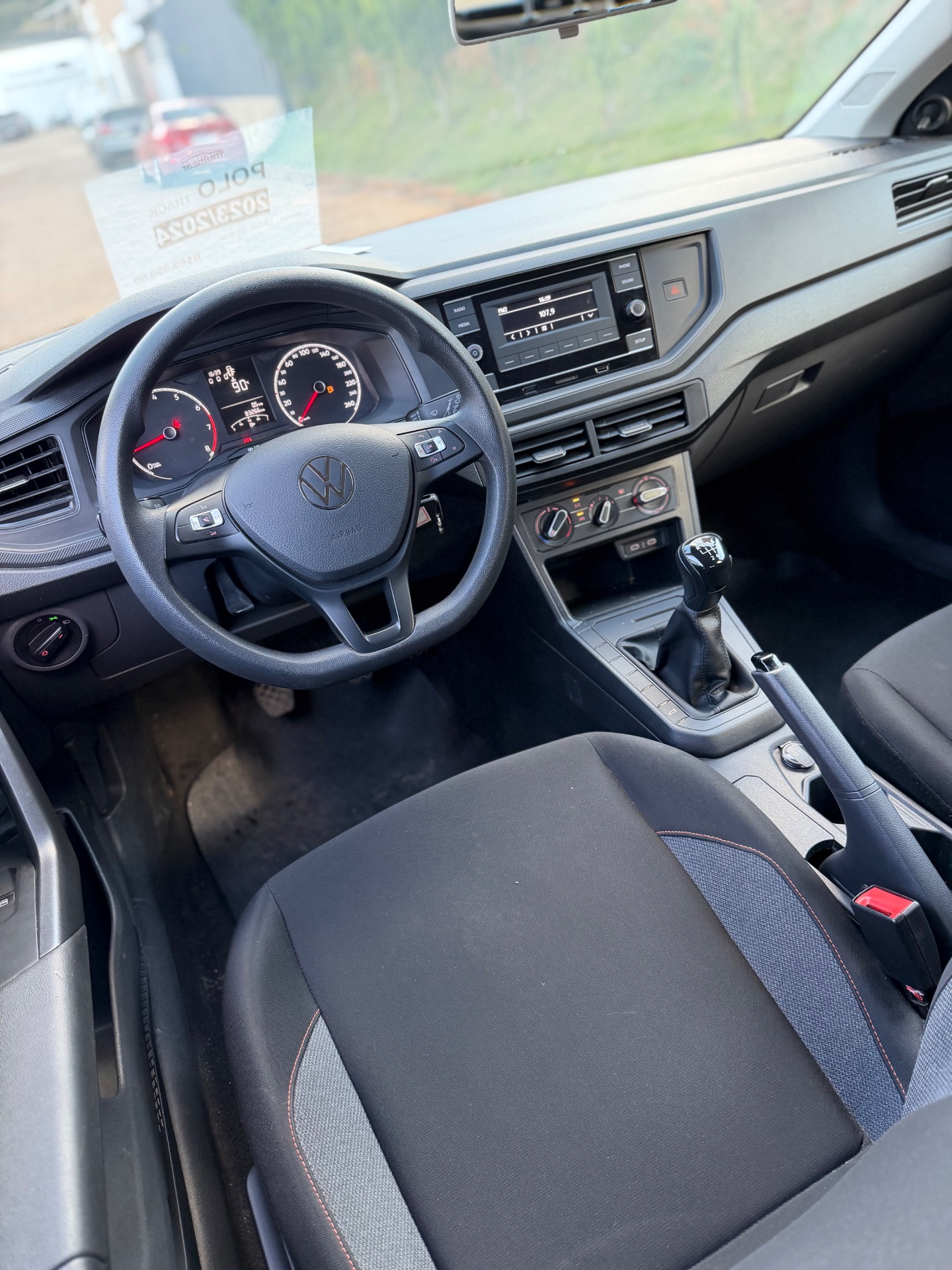 VOLKSWAGEN POLO TRACK 2024 - Foto 16