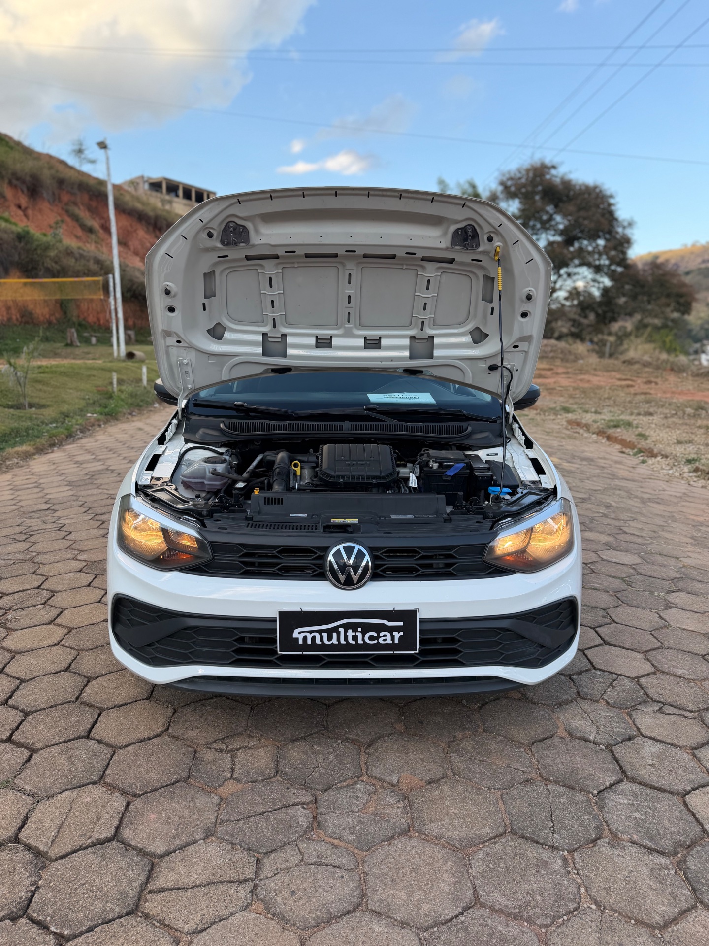 VOLKSWAGEN POLO TRACK 2024 - Foto 18
