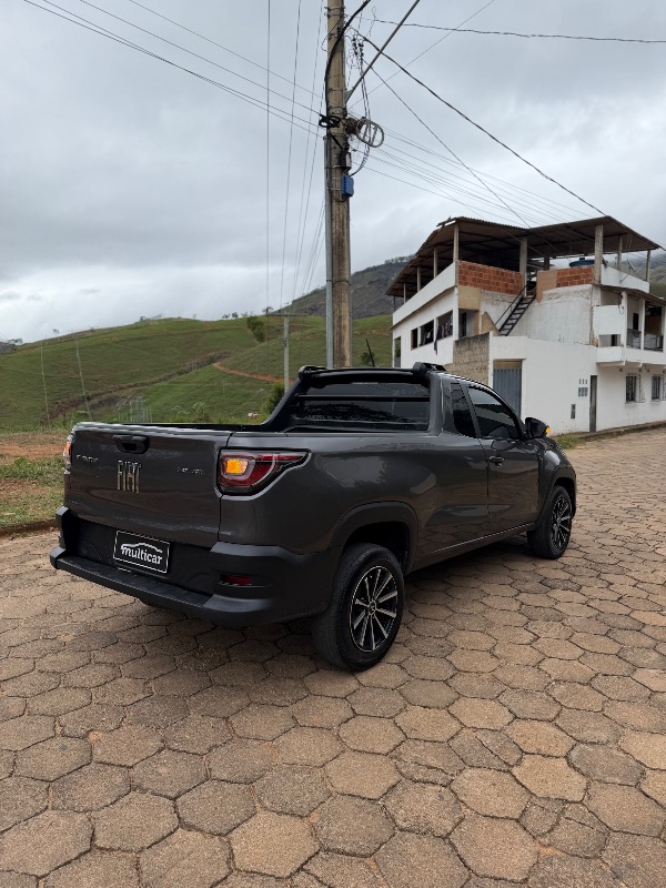 FIAT STRADA FREEDOM CS PLUS 2023 - Foto 9